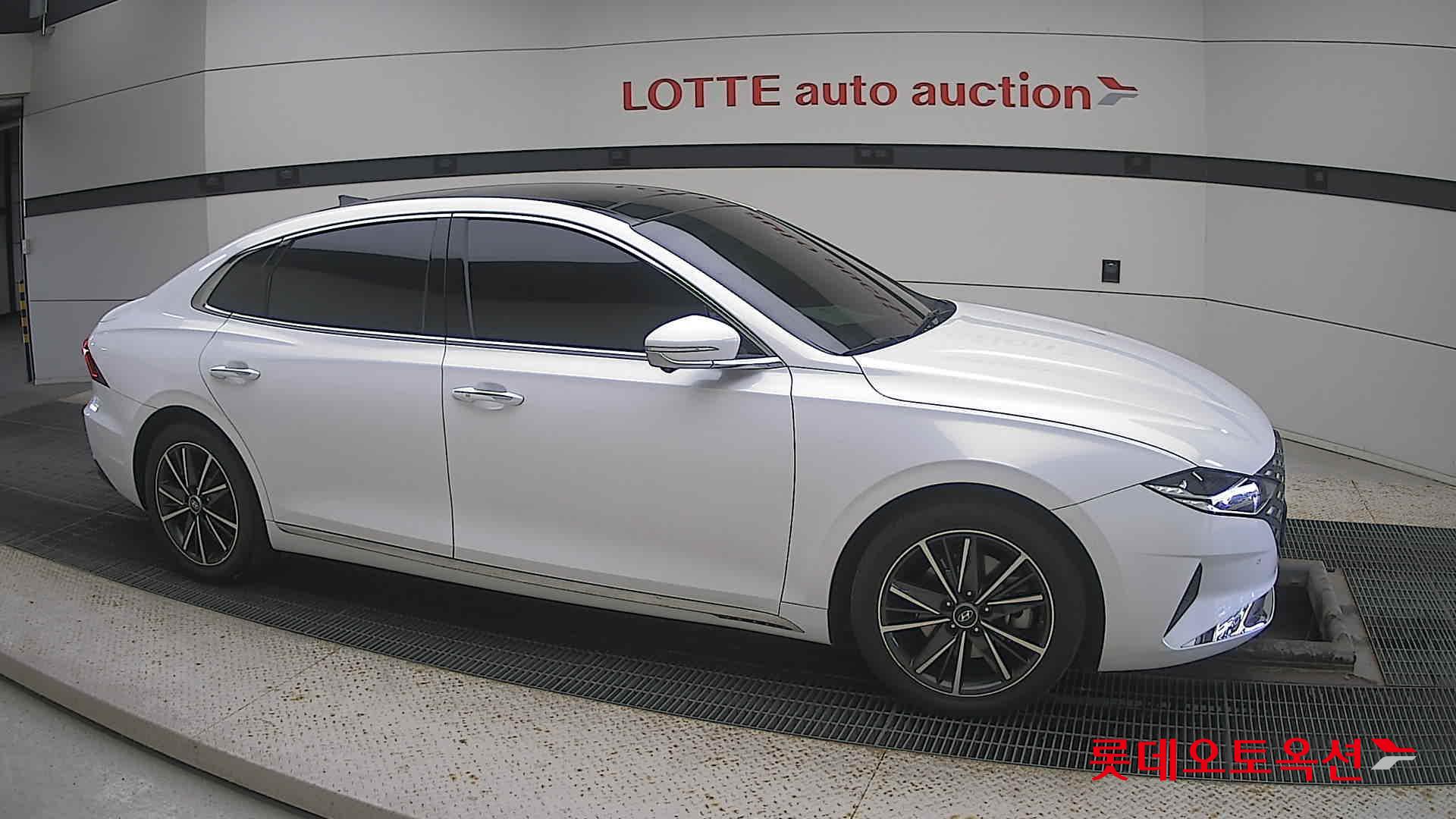 Hyundai Grandeur id 3628754 из Кореи 17