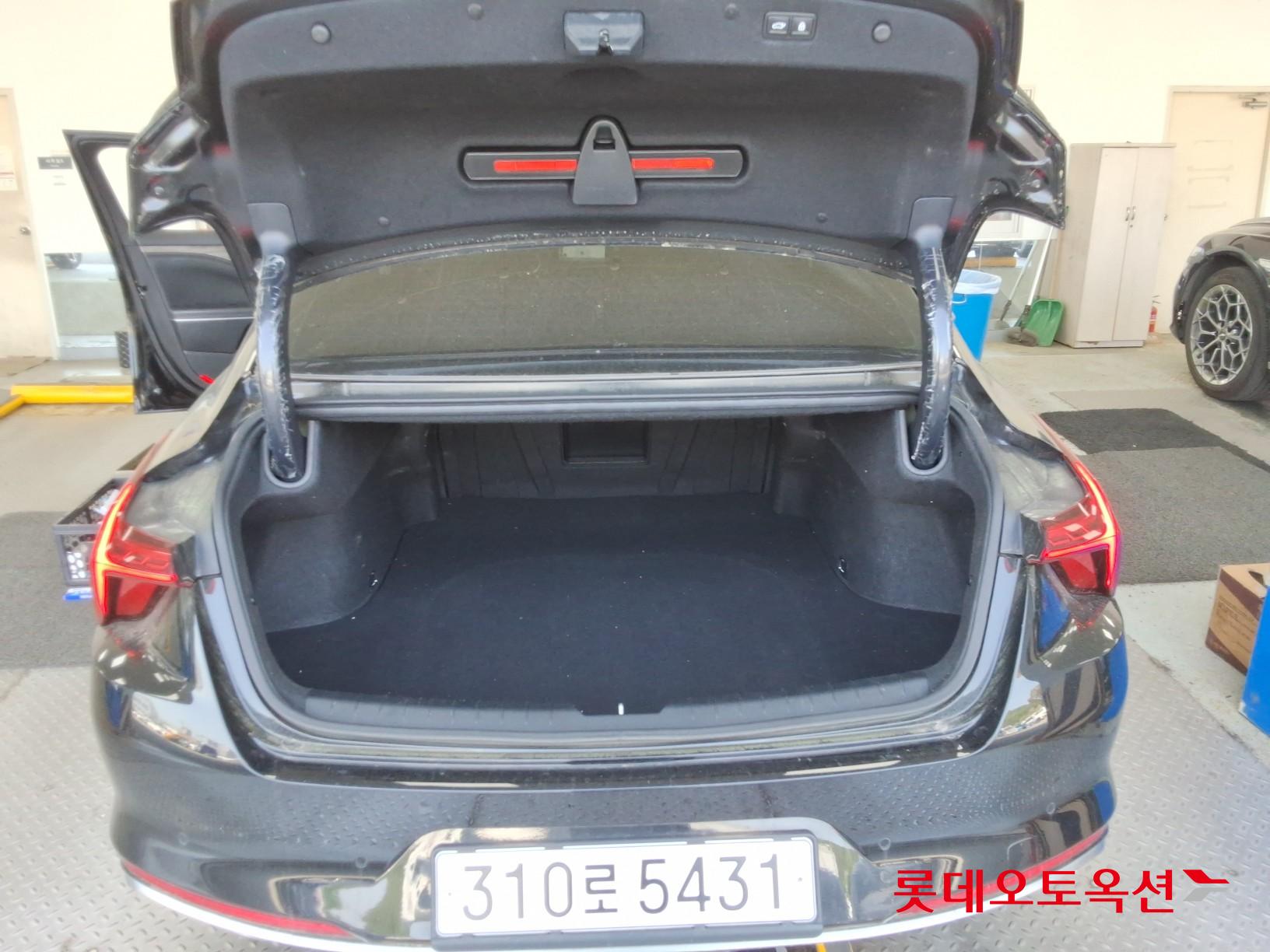 Kia K8 - 9