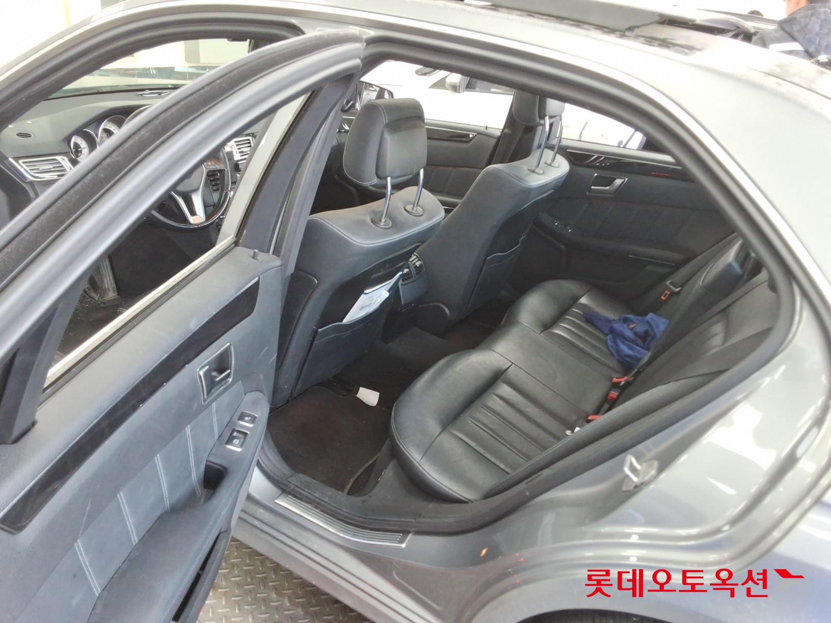 2014 - Mercedes-Benz E300