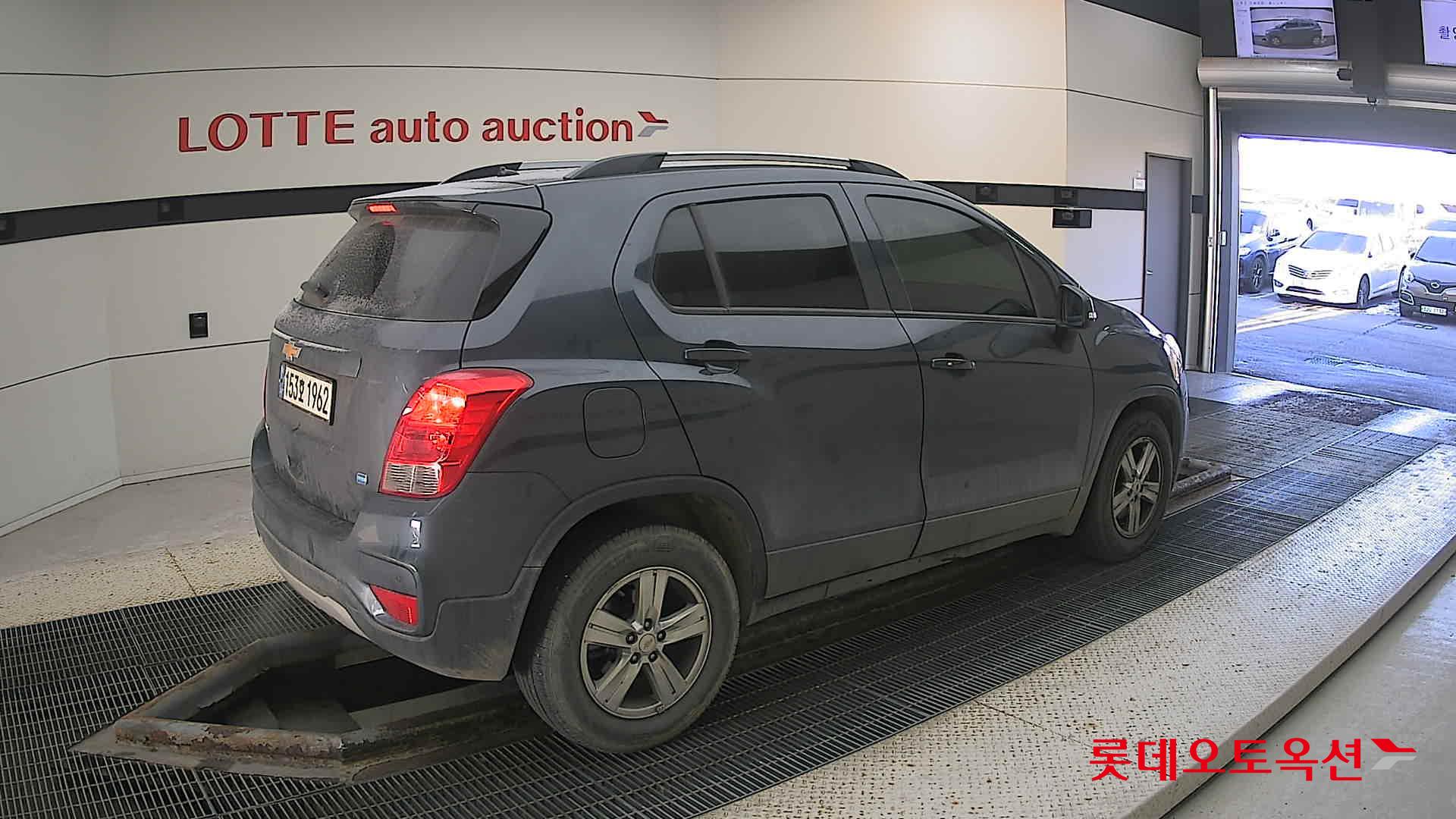 صورة إضافية