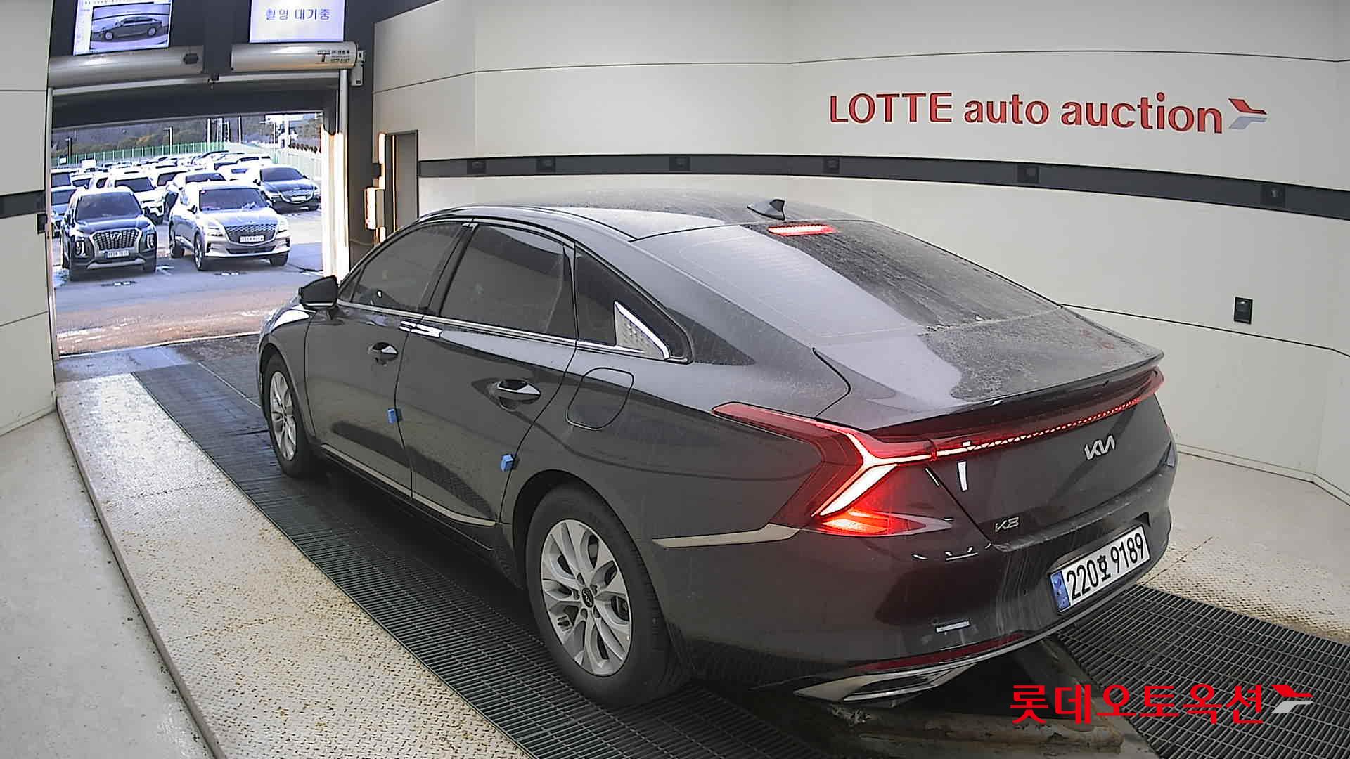 صورة إضافية