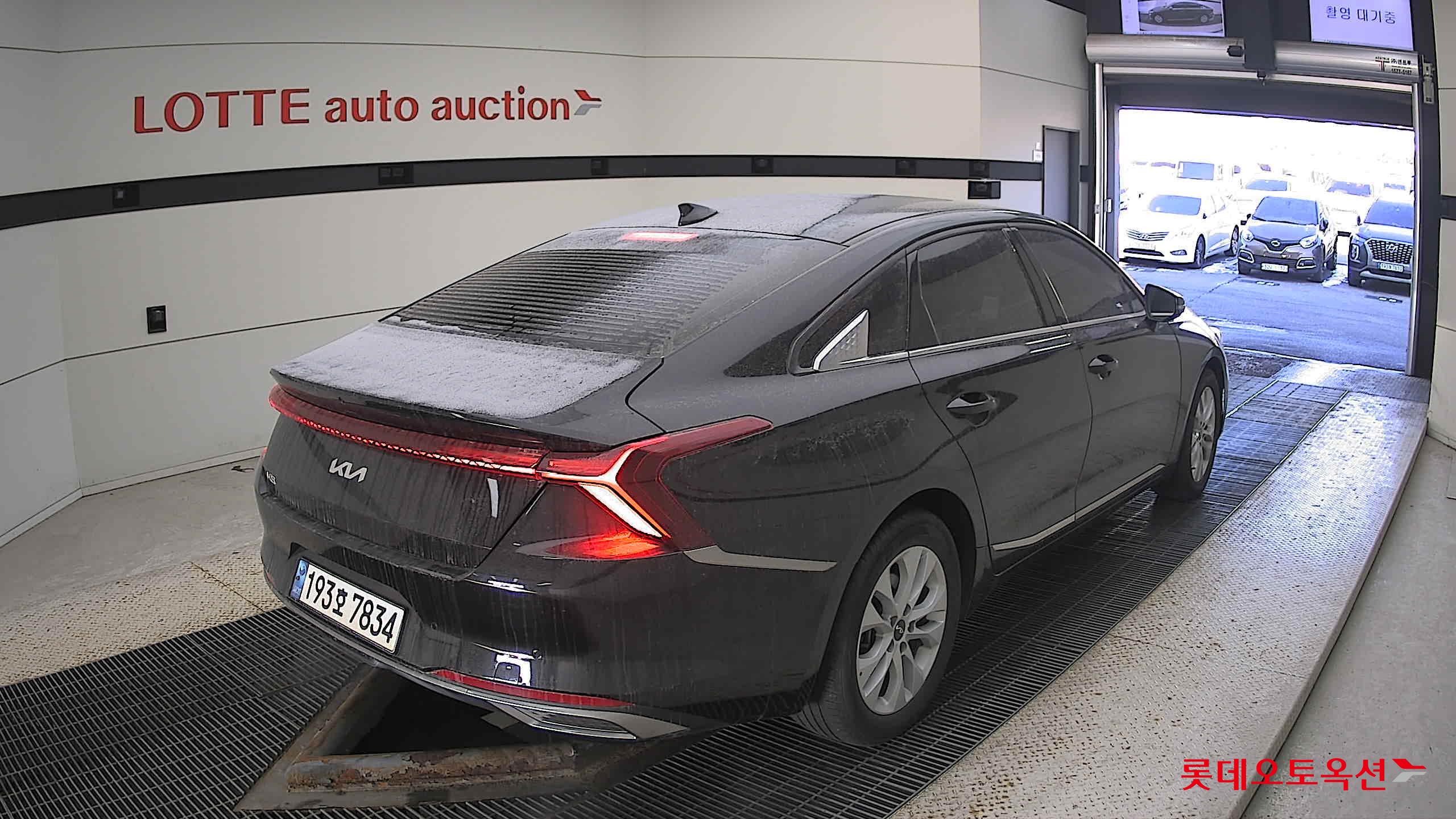 صورة إضافية