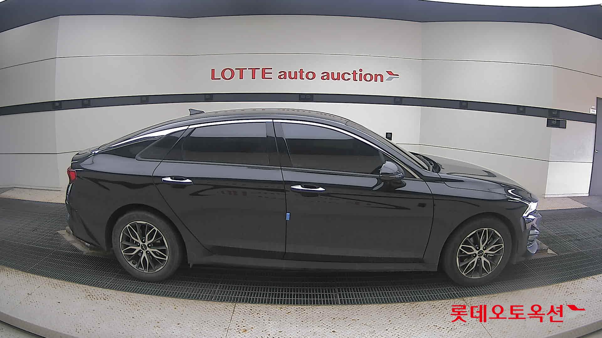 Kia K5 2023 Черный из Кореи, фото 3