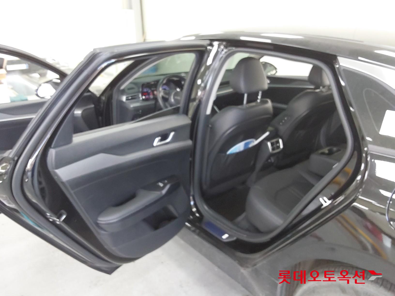 Kia K5 id 3628818 из Кореи 36