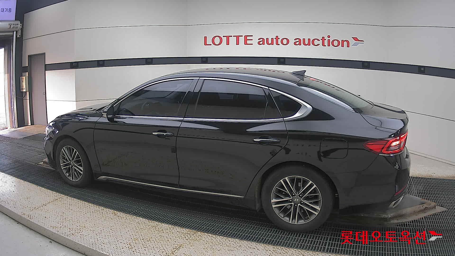 Hyundai Grandeur id 3628744 из Кореи 11