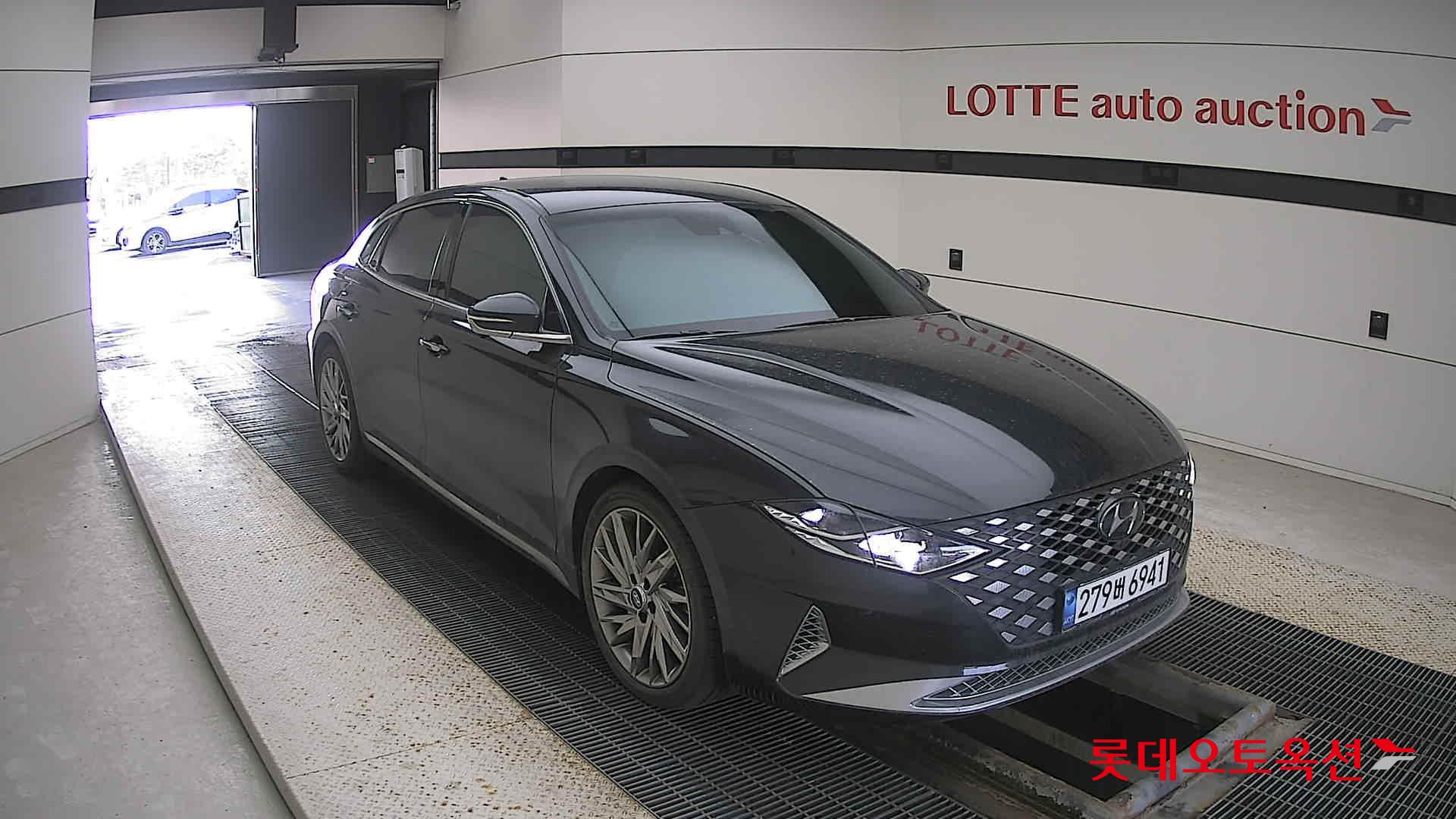 Hyundai Grandeur 2020 Черный из Кореи, фото 2