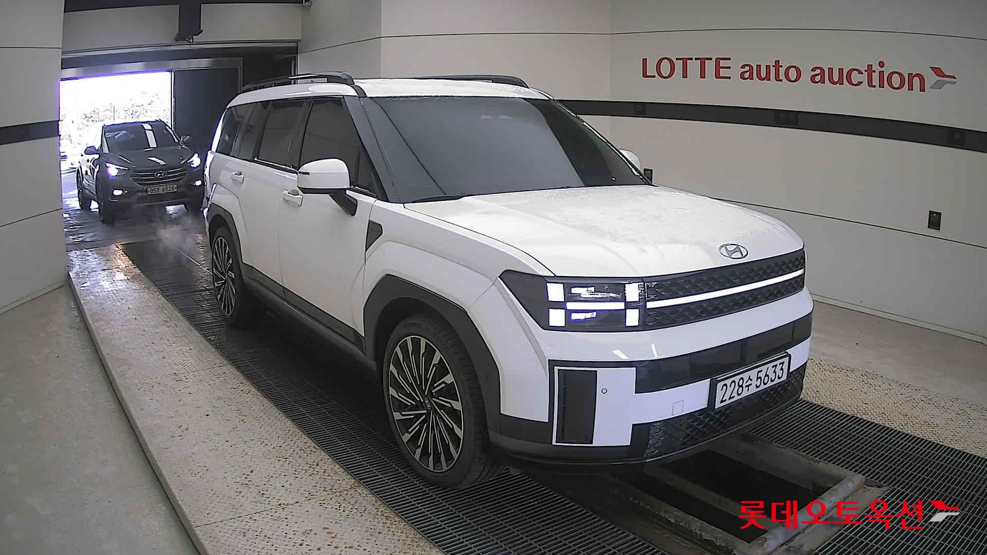 Hyundai Santa Fe 2024 Белый из Кореи, фото 2