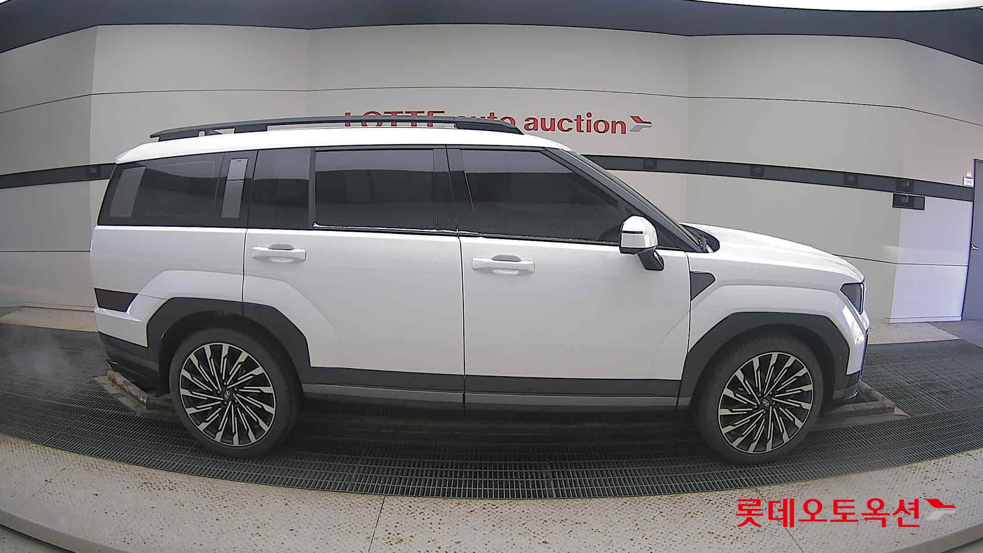 Hyundai Santa Fe 2024 Белый из Кореи, фото 3