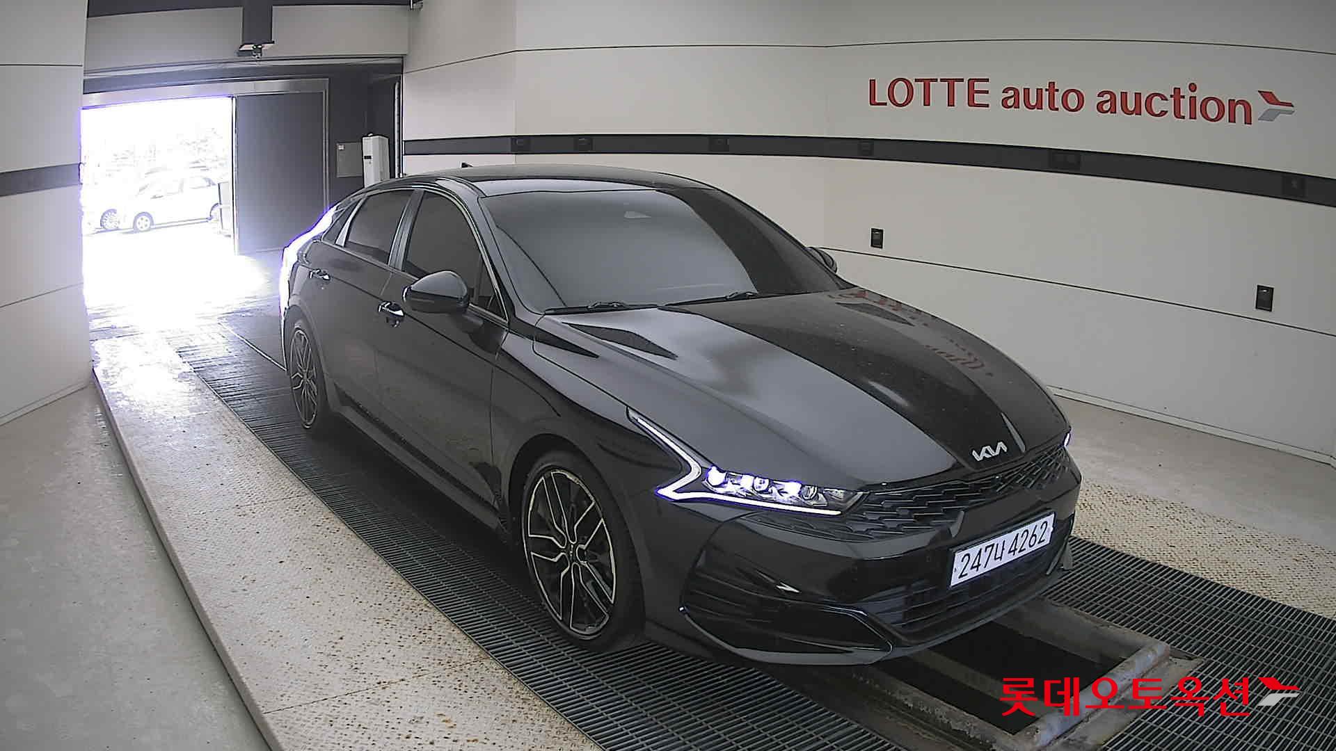 Kia K5 2022 Черный из Кореи, фото 2