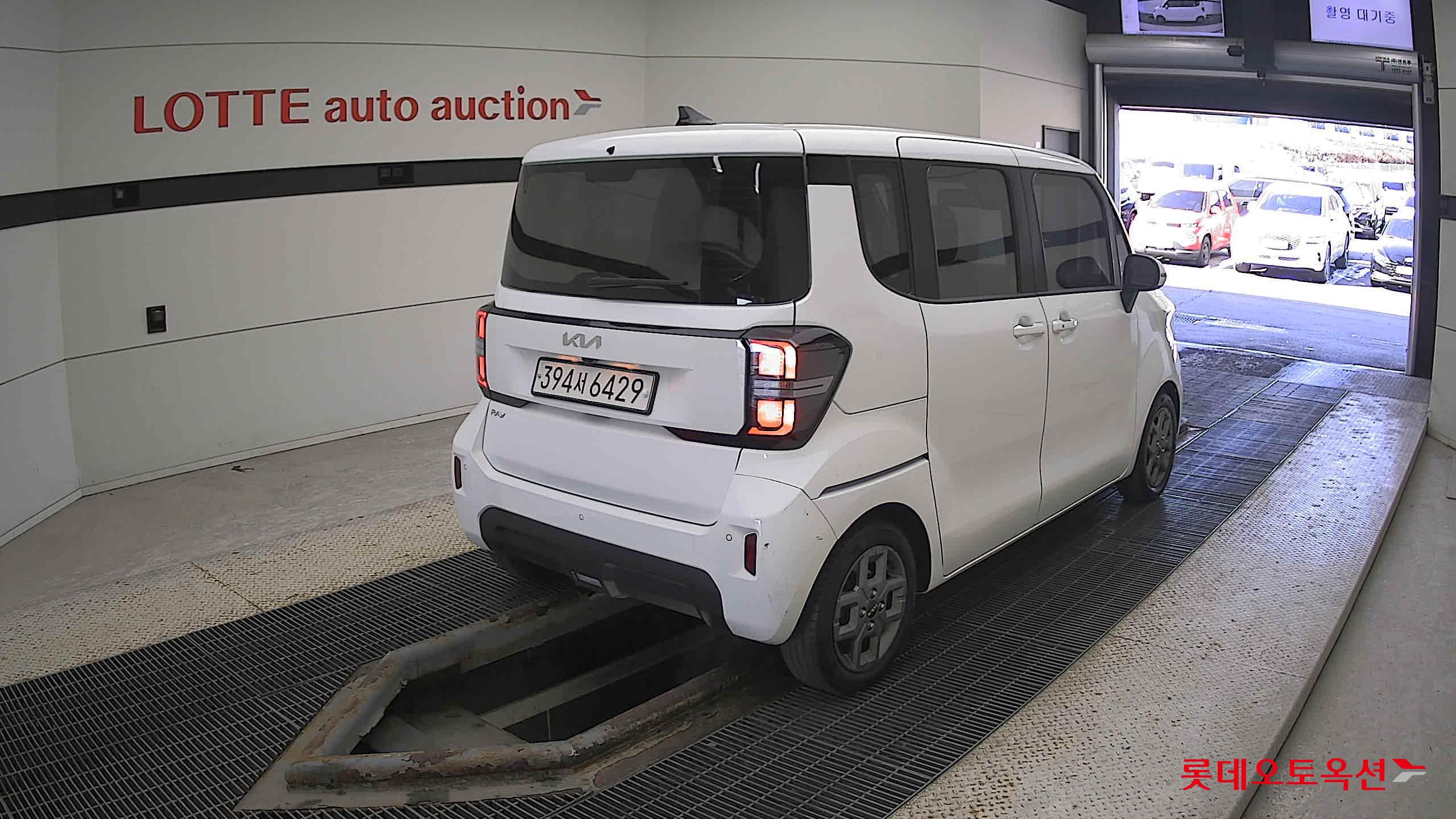 Kia Ray 2023 Белый из Кореи, фото 4