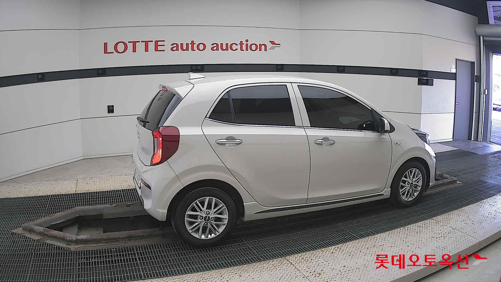 Kia Morning id 3633648 из Кореи 18