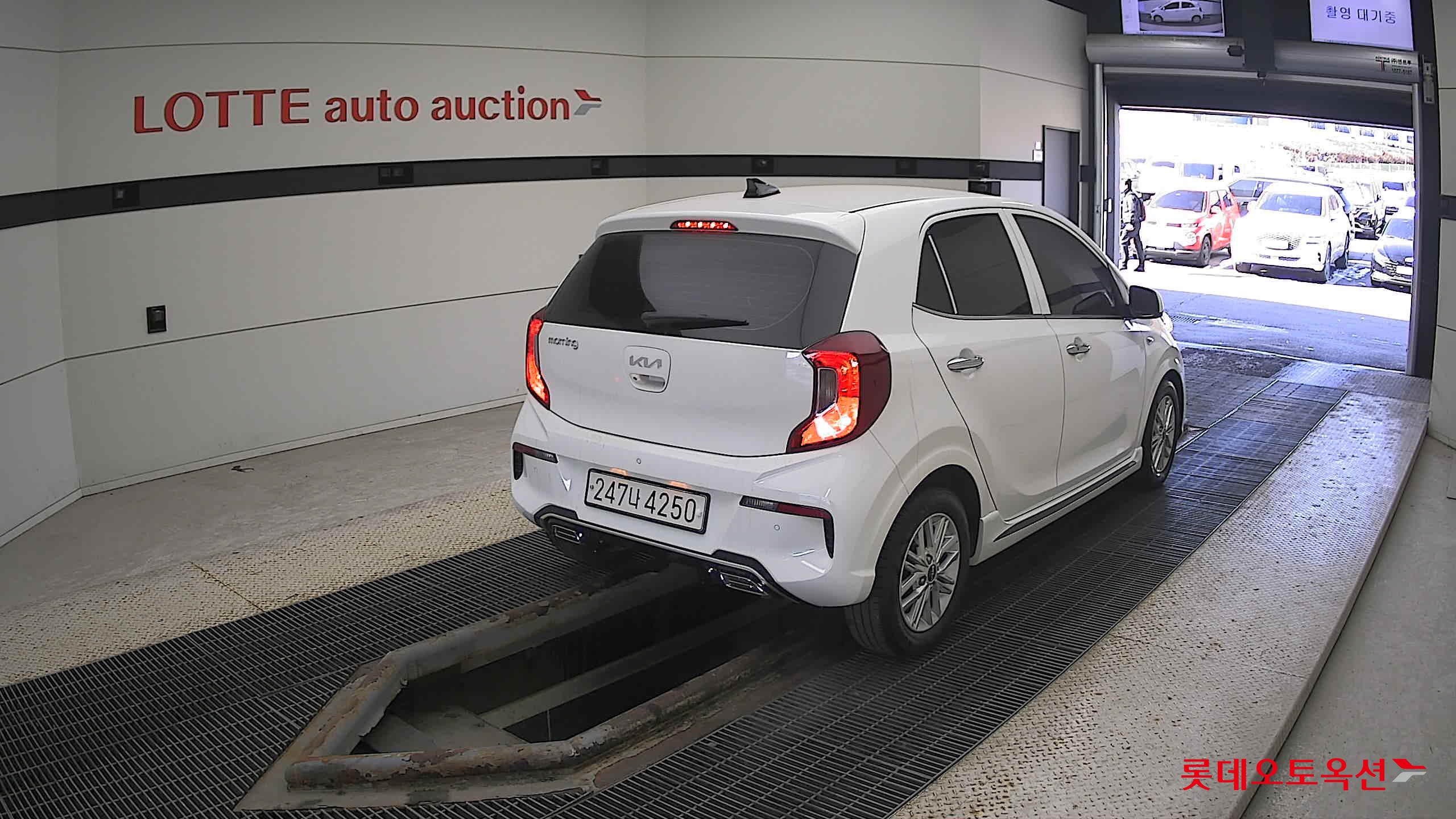 Kia Morning 2023 Белый из Кореи, фото 4