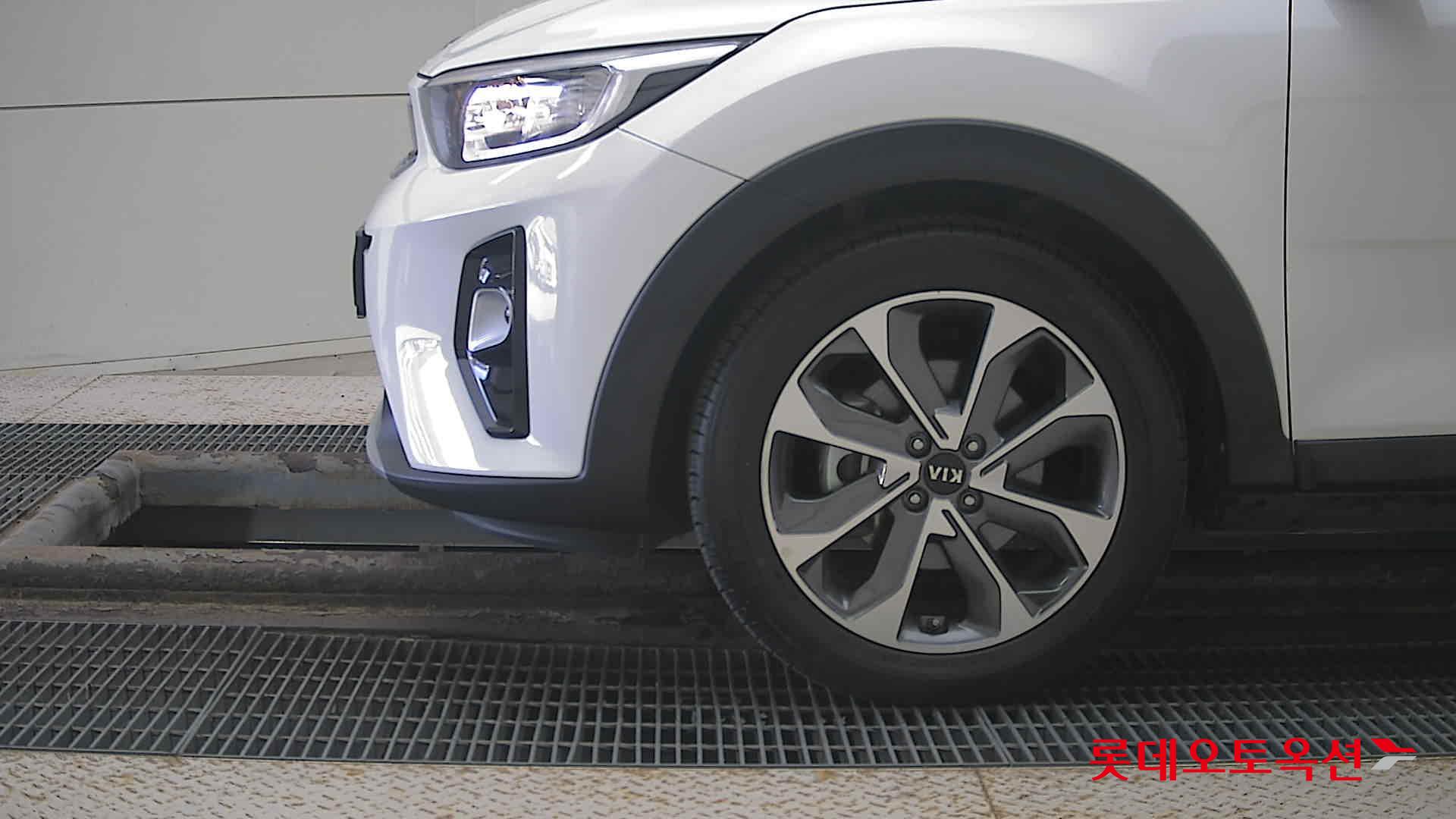 Kia Stonic id 3633636 из Кореи 21