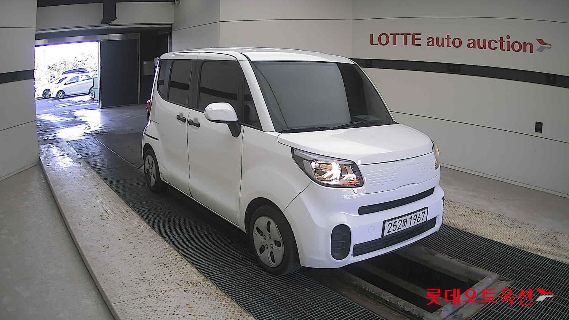 Kia Ray 2022 Белый из Кореи, фото 2