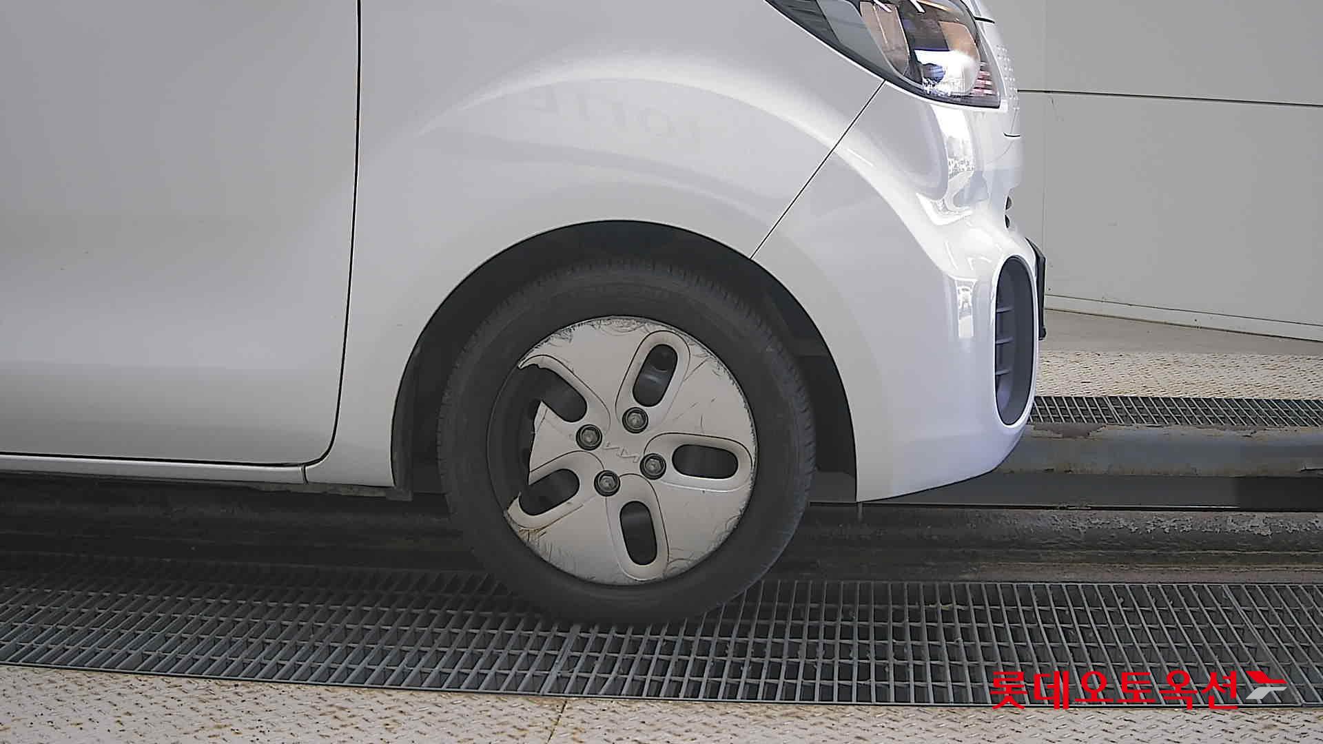 Kia Ray id 3633629 из Кореи 23