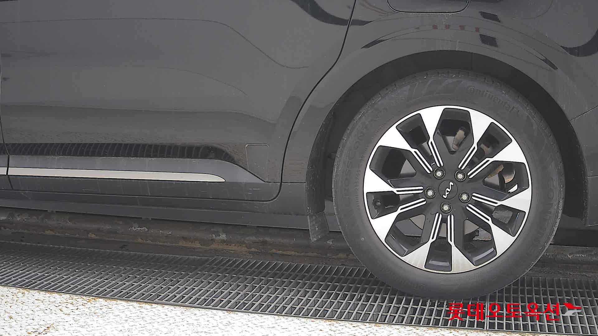 Kia Carnival id 3633657 из Кореи 22