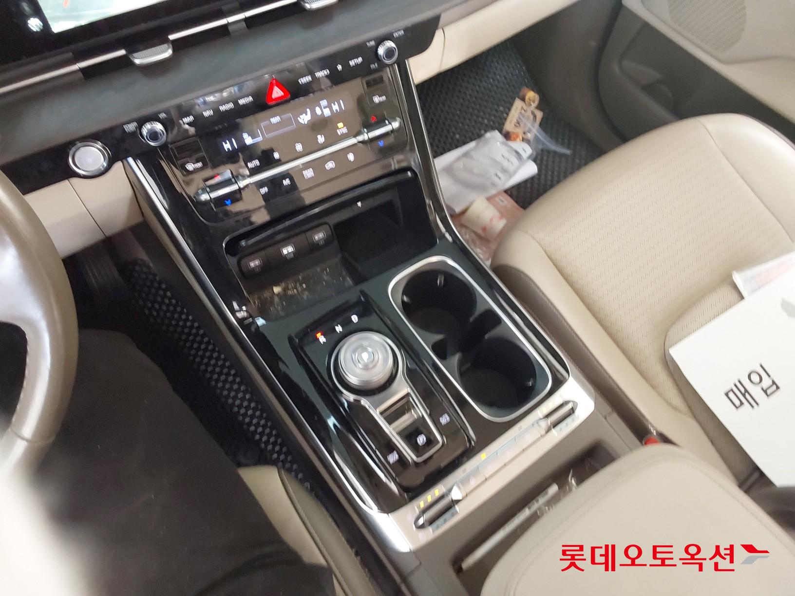 Kia Carnival id 3633657 из Кореи 33