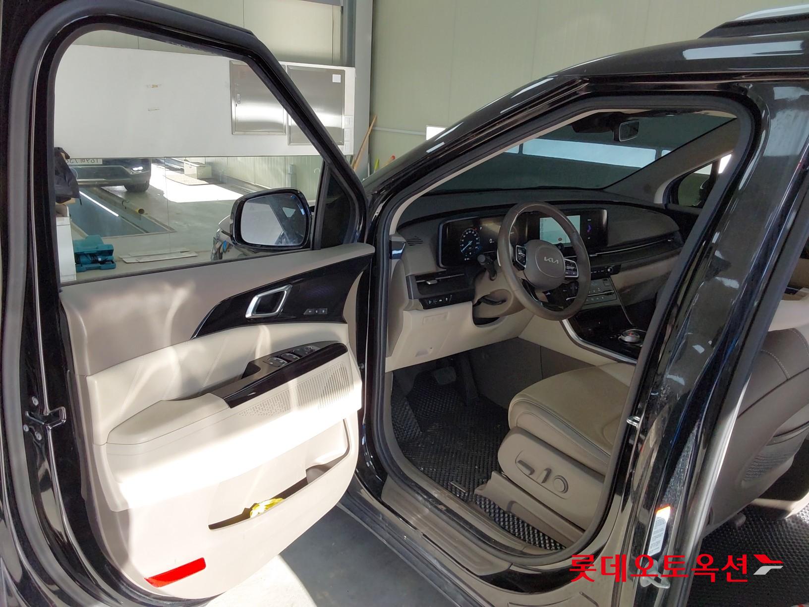 Kia Carnival id 3633657 из Кореи 34