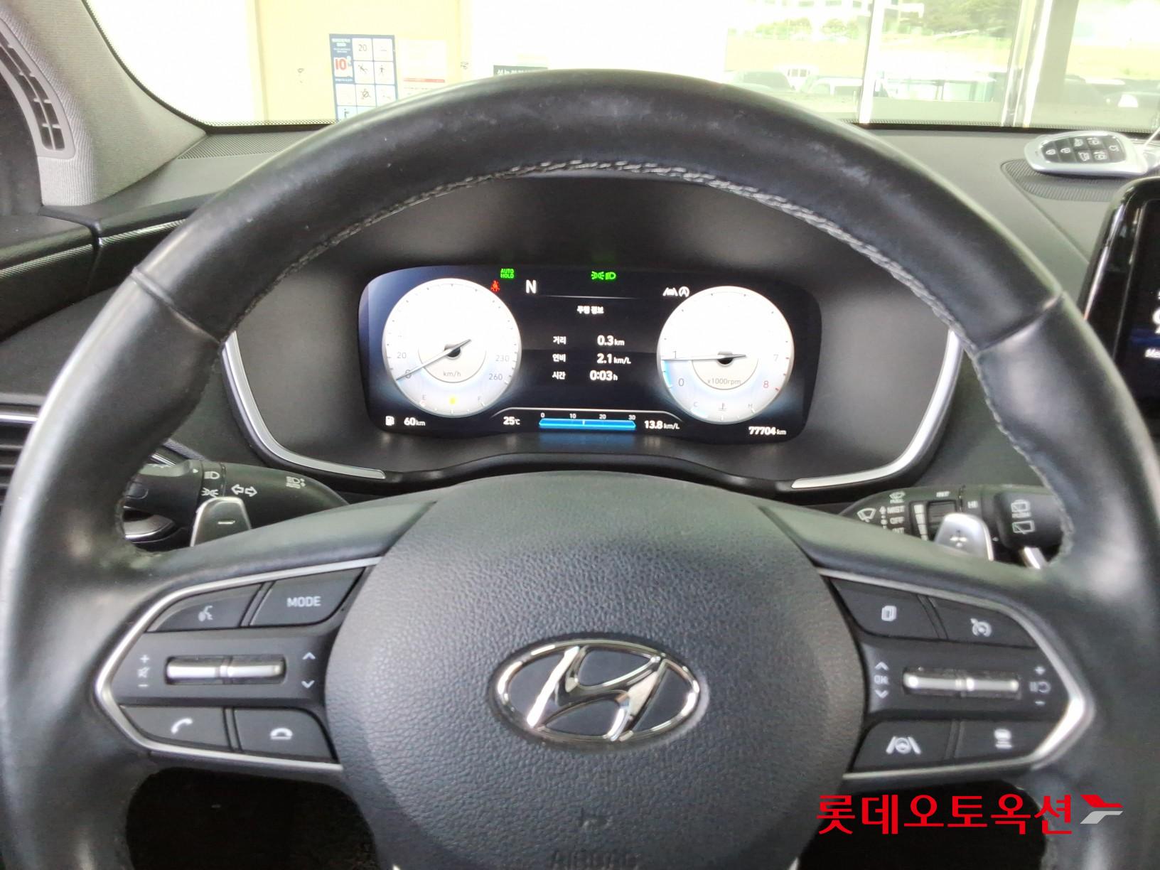 Hyundai SANTAFE - 30