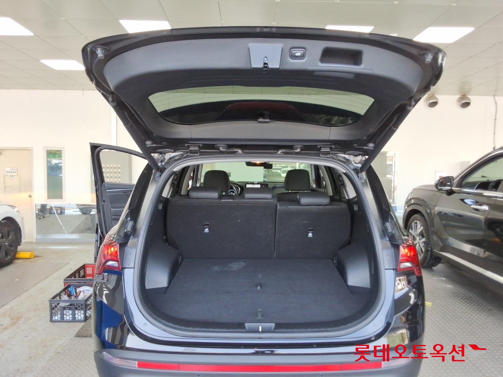 Hyundai SANTAFE - 9
