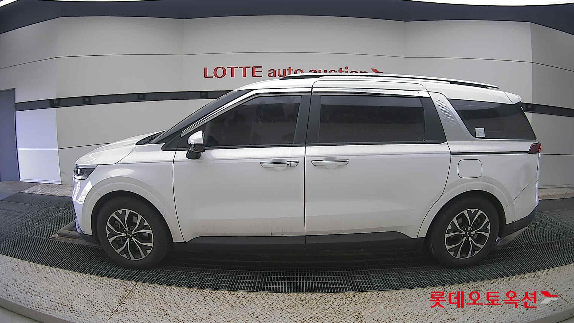 Kia Carnival id 3628848 из Кореи 7