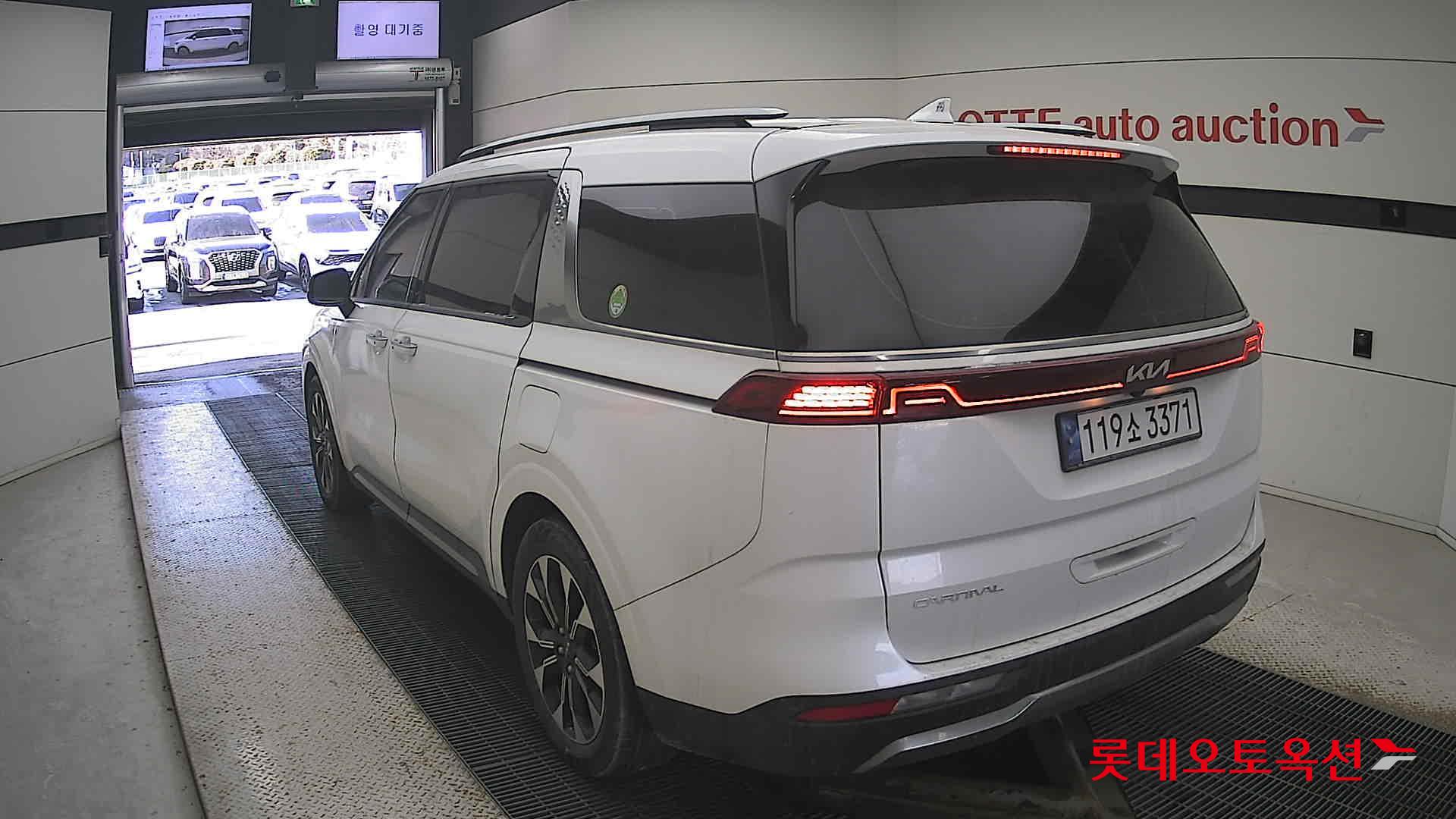 Kia Carnival id 3628820 из Кореи 9