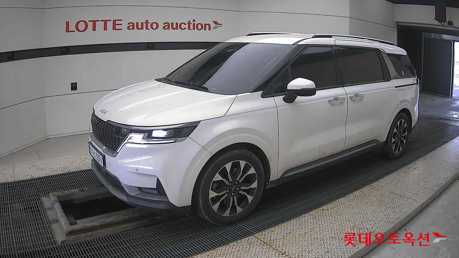 Kia Carnival id 3628820 из Кореи 13