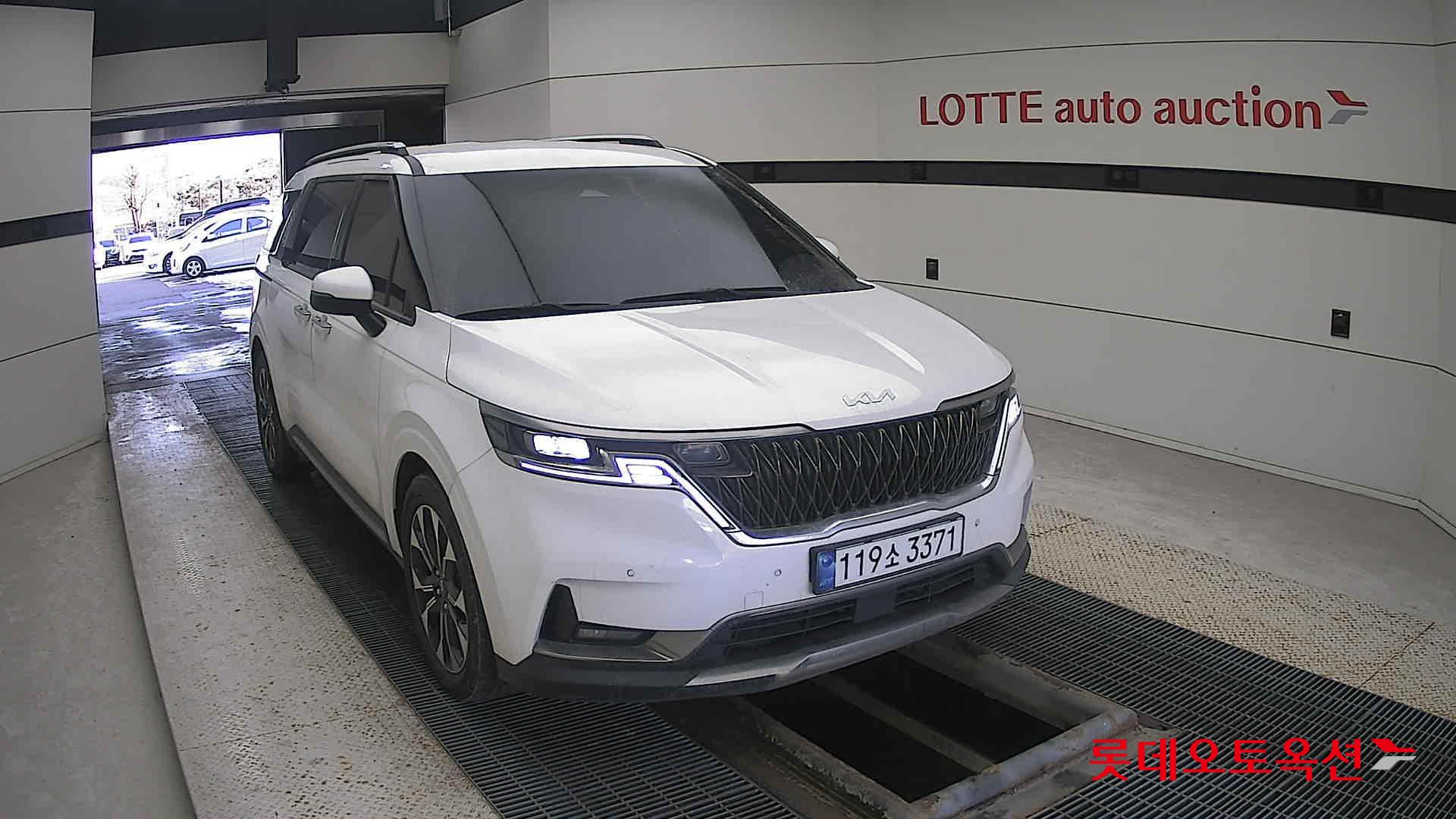 Kia Carnival id 3628820 из Кореи 15