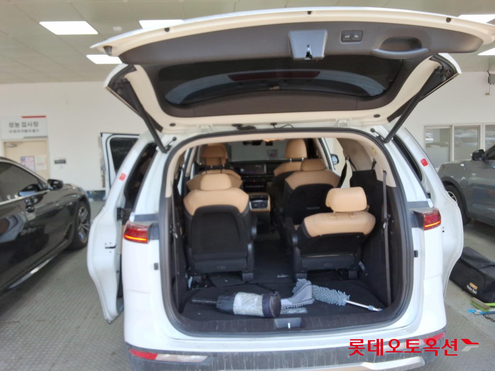 Kia Carnival id 3628820 из Кореи 37