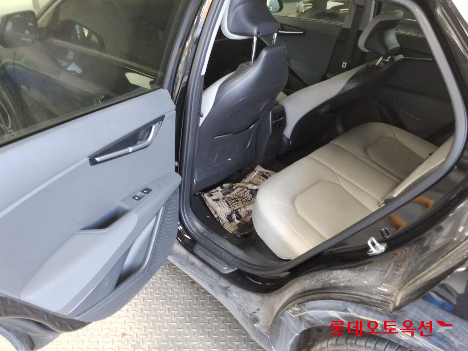 Kia Niro Hybrid id 3633606 из Кореи 36