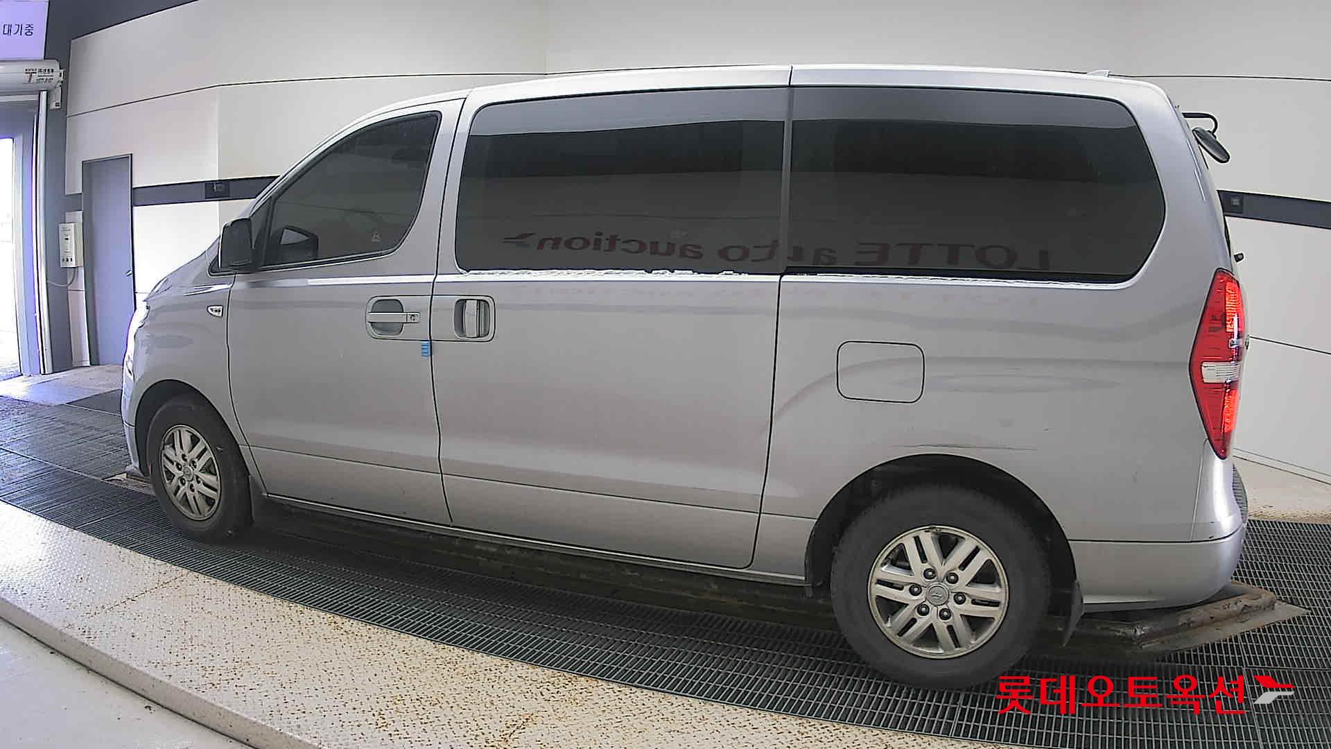 Hyundai Grand Starex id 3628794 из Кореи 11