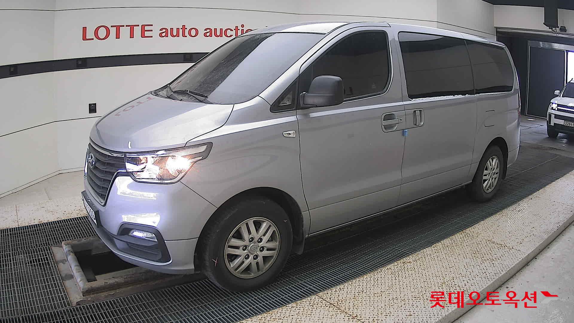 Hyundai Grand Starex id 3628794 из Кореи 13