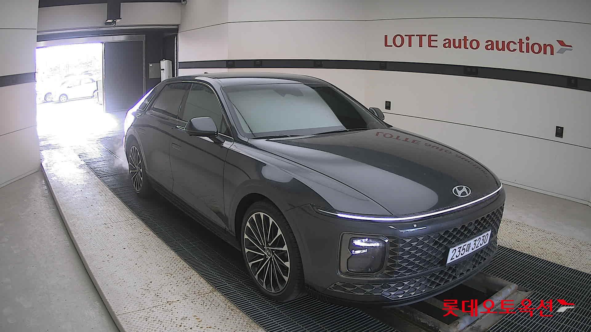 Hyundai Grandeur Hybrid 2023 Другое из Кореи, фото 2