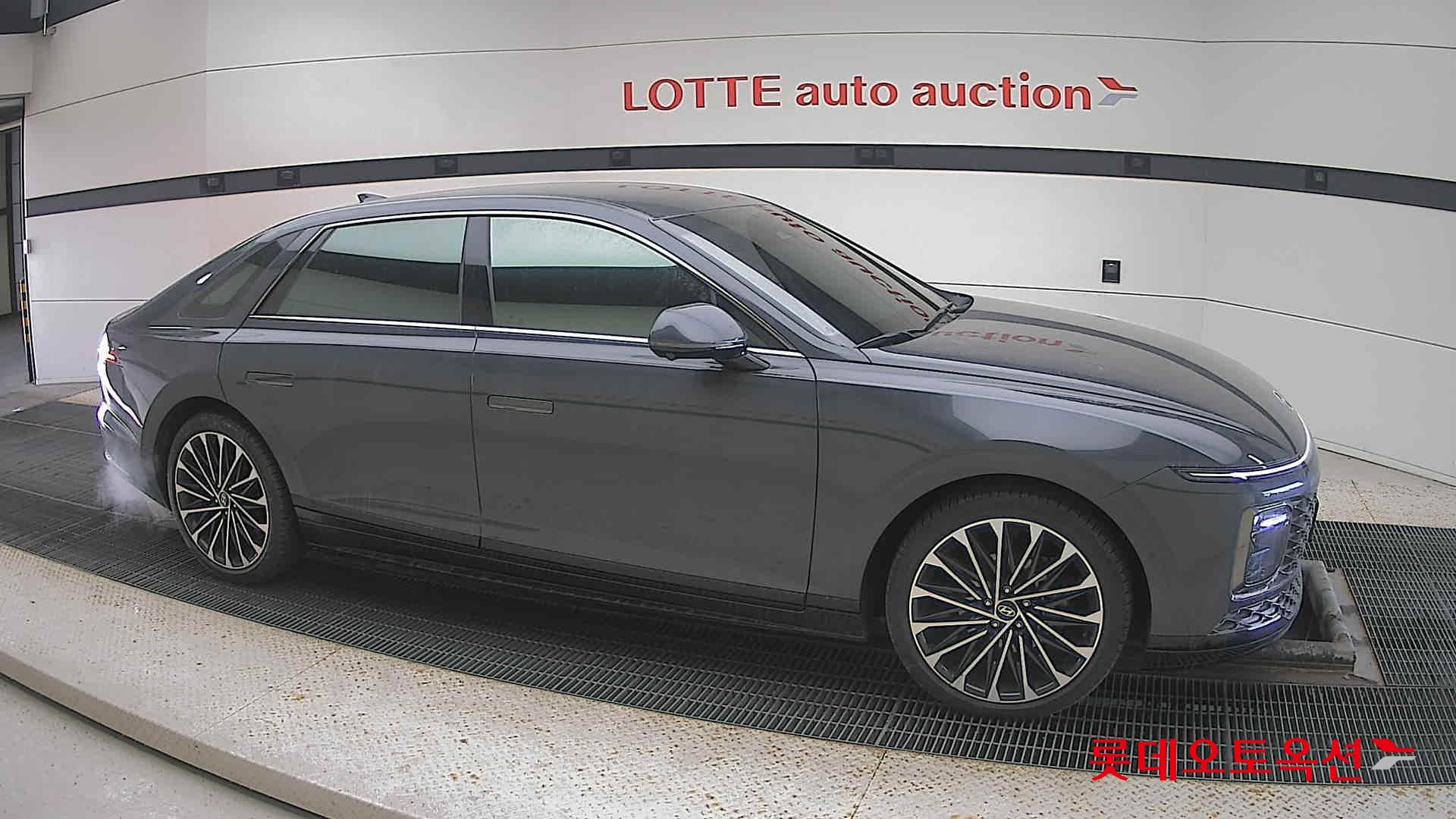 Hyundai Grandeur Hybrid id 3633592 из Кореи 17