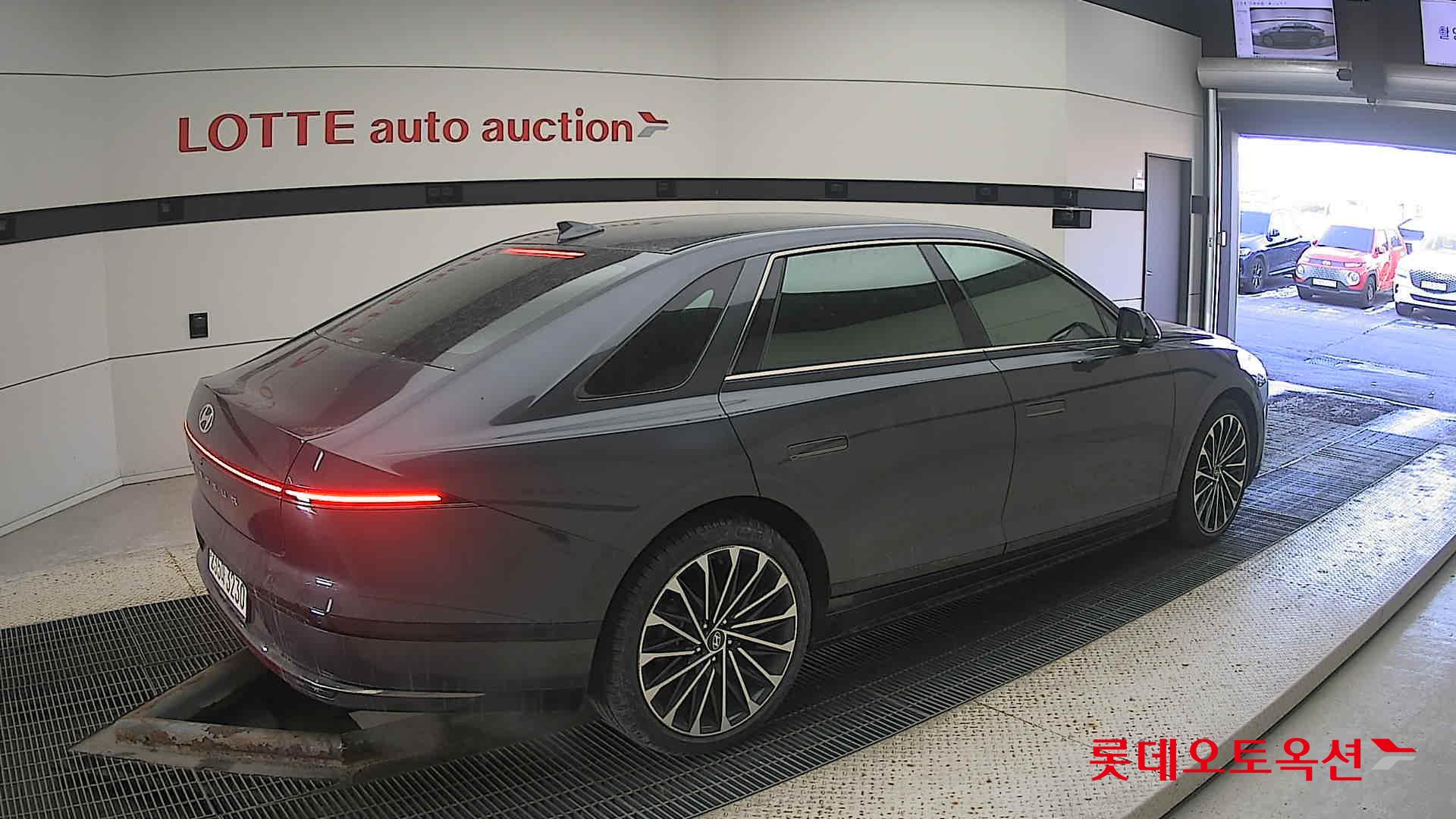 Hyundai Grandeur Hybrid id 3633592 из Кореи 19