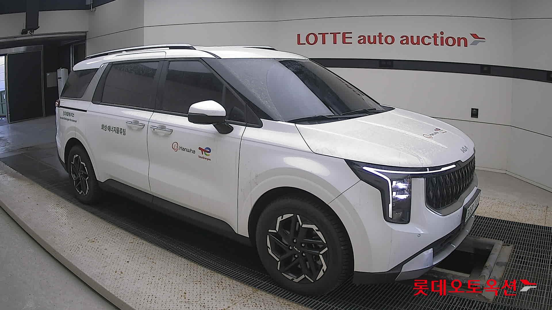 Kia Carnival id 3633622 из Кореи 16