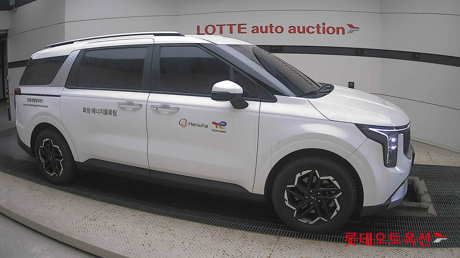 Kia Carnival id 3633622 из Кореи 17