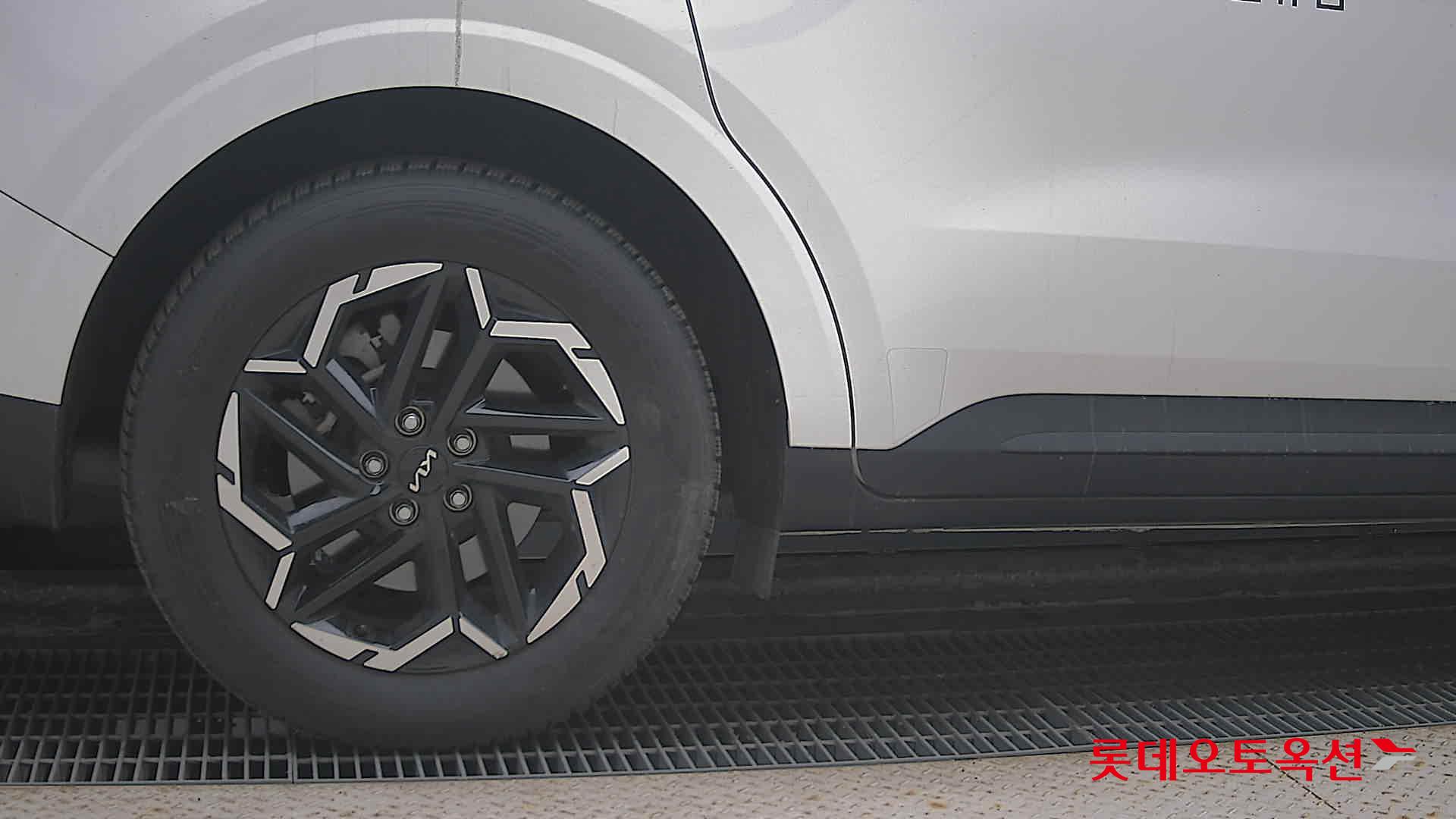 Kia Carnival id 3633622 из Кореи 24