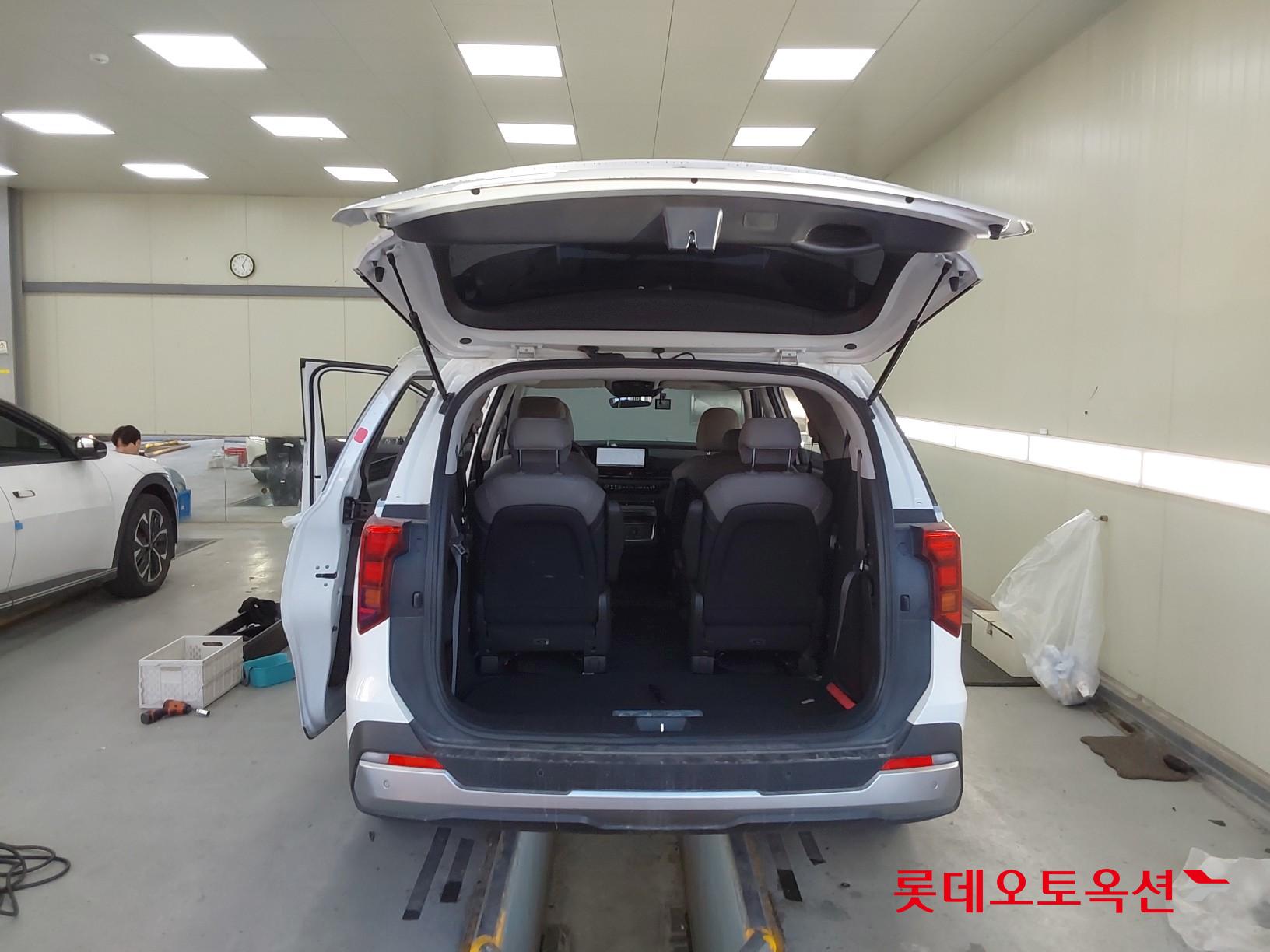 Kia Carnival id 3633622 из Кореи 37