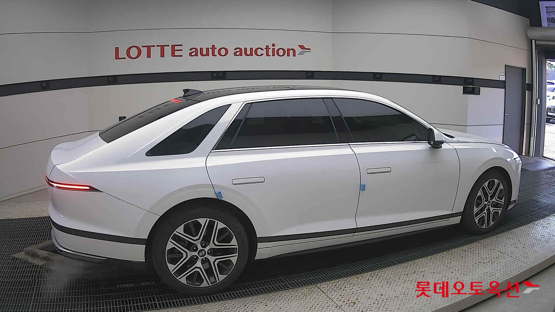 Hyundai Grandeur id 3633576 из Кореи 18