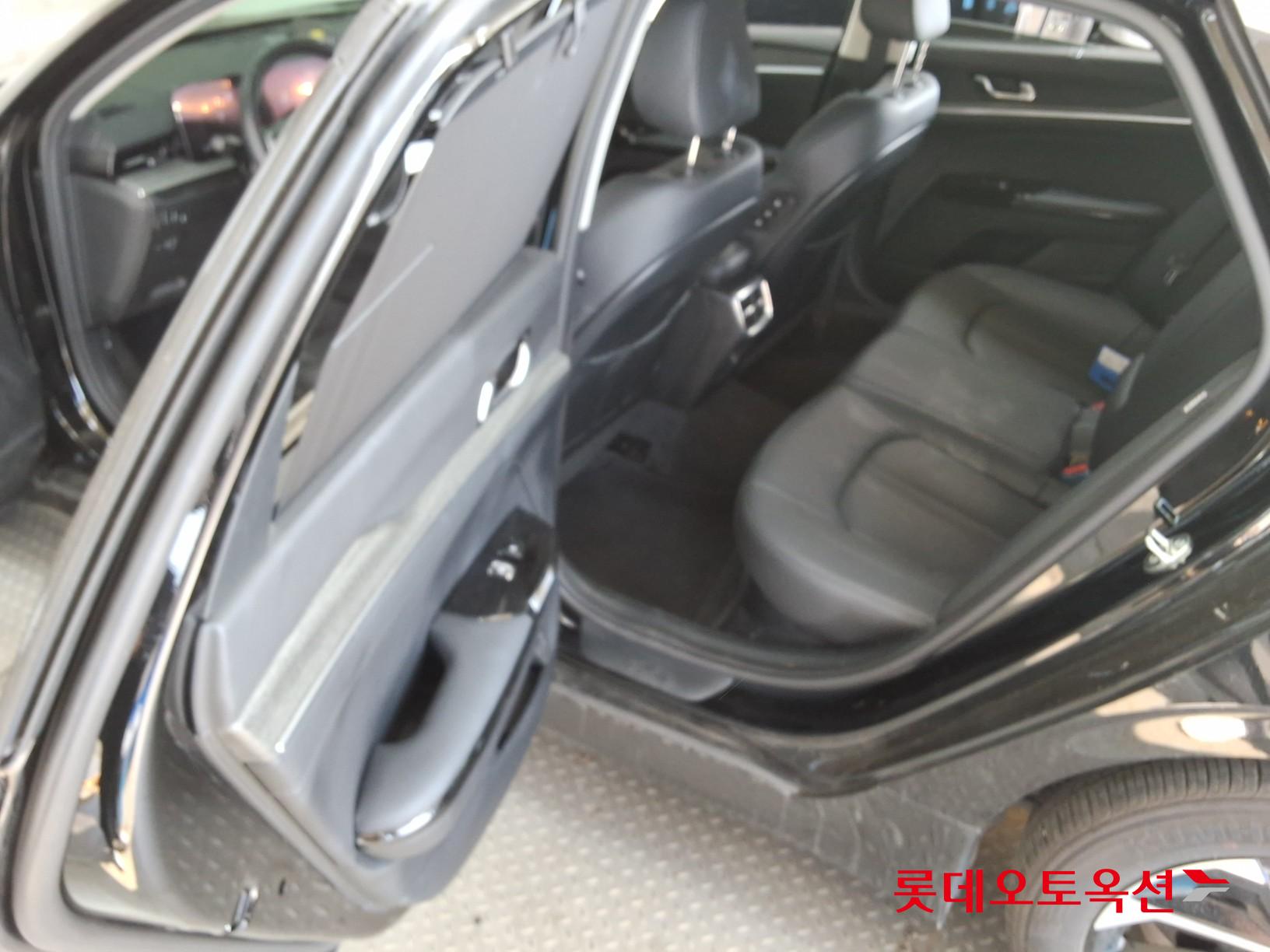 Kia K5 - 38