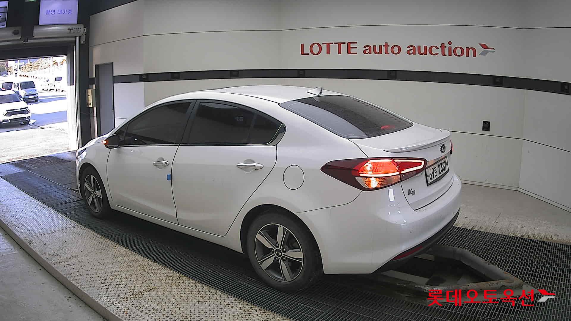 Kia K3 id 3633625 из Кореи 10