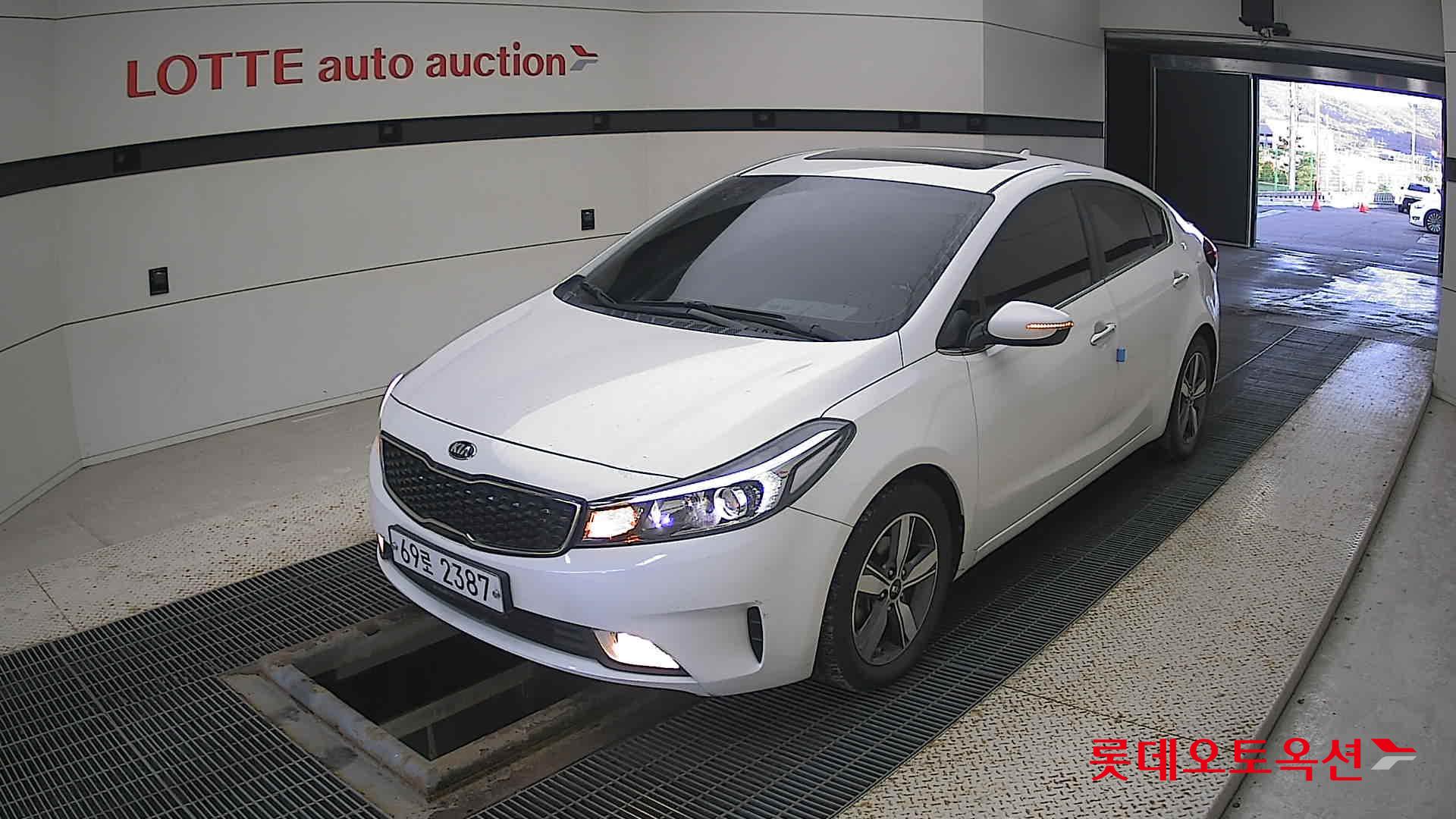 Kia K3 id 3633625 из Кореи 14