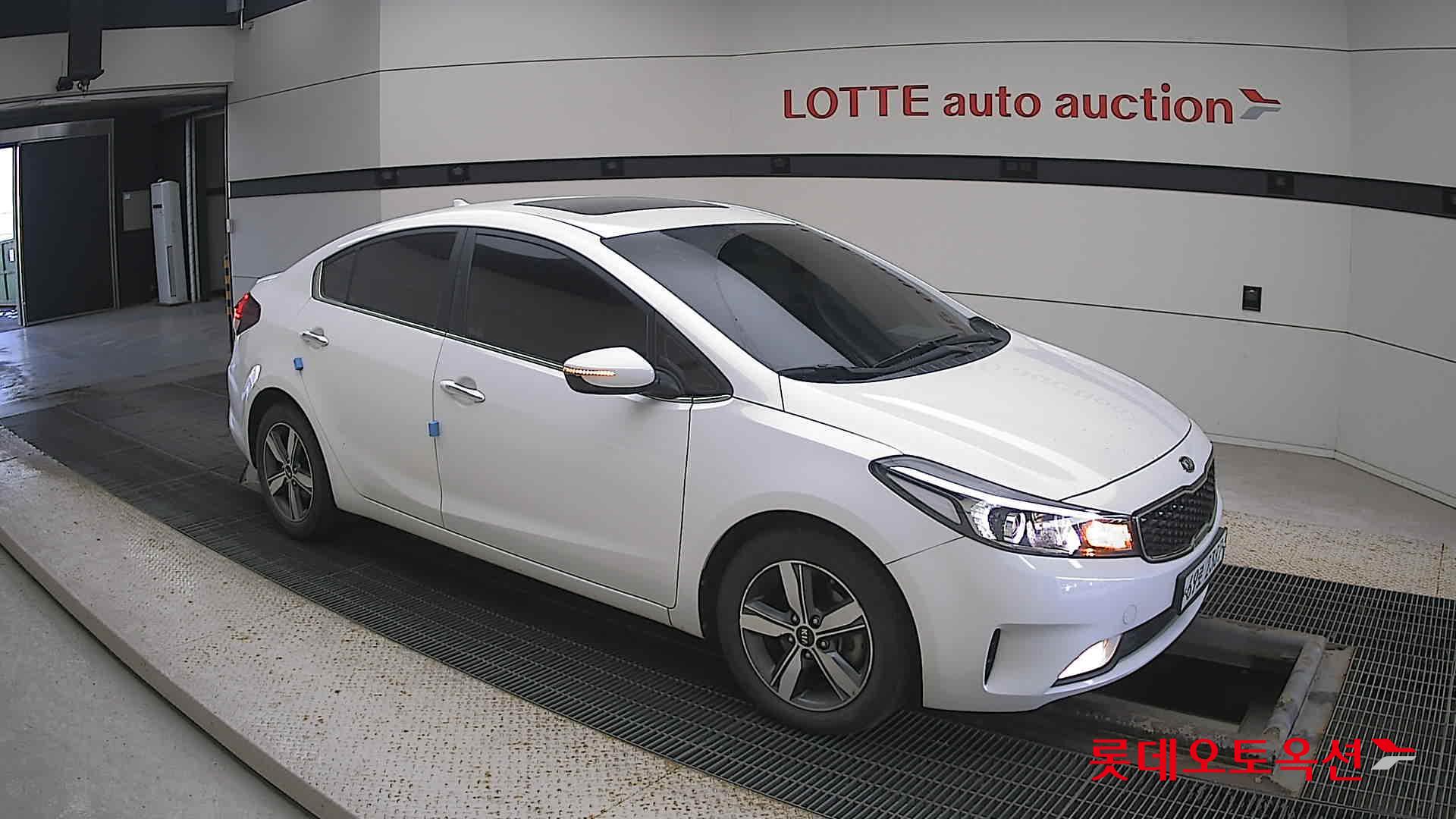 Kia K3 id 3633625 из Кореи 16