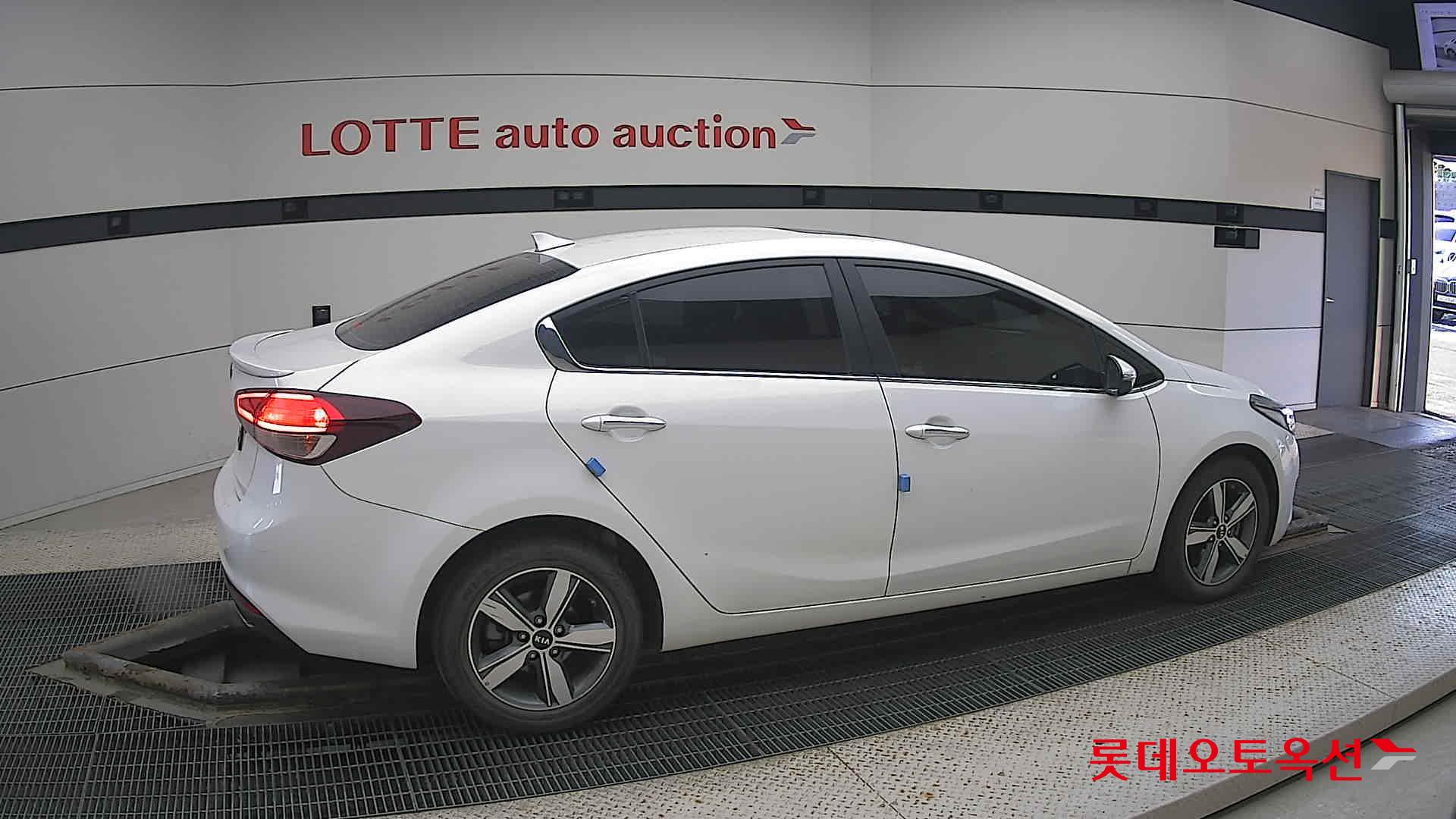 Kia K3 id 3633625 из Кореи 18