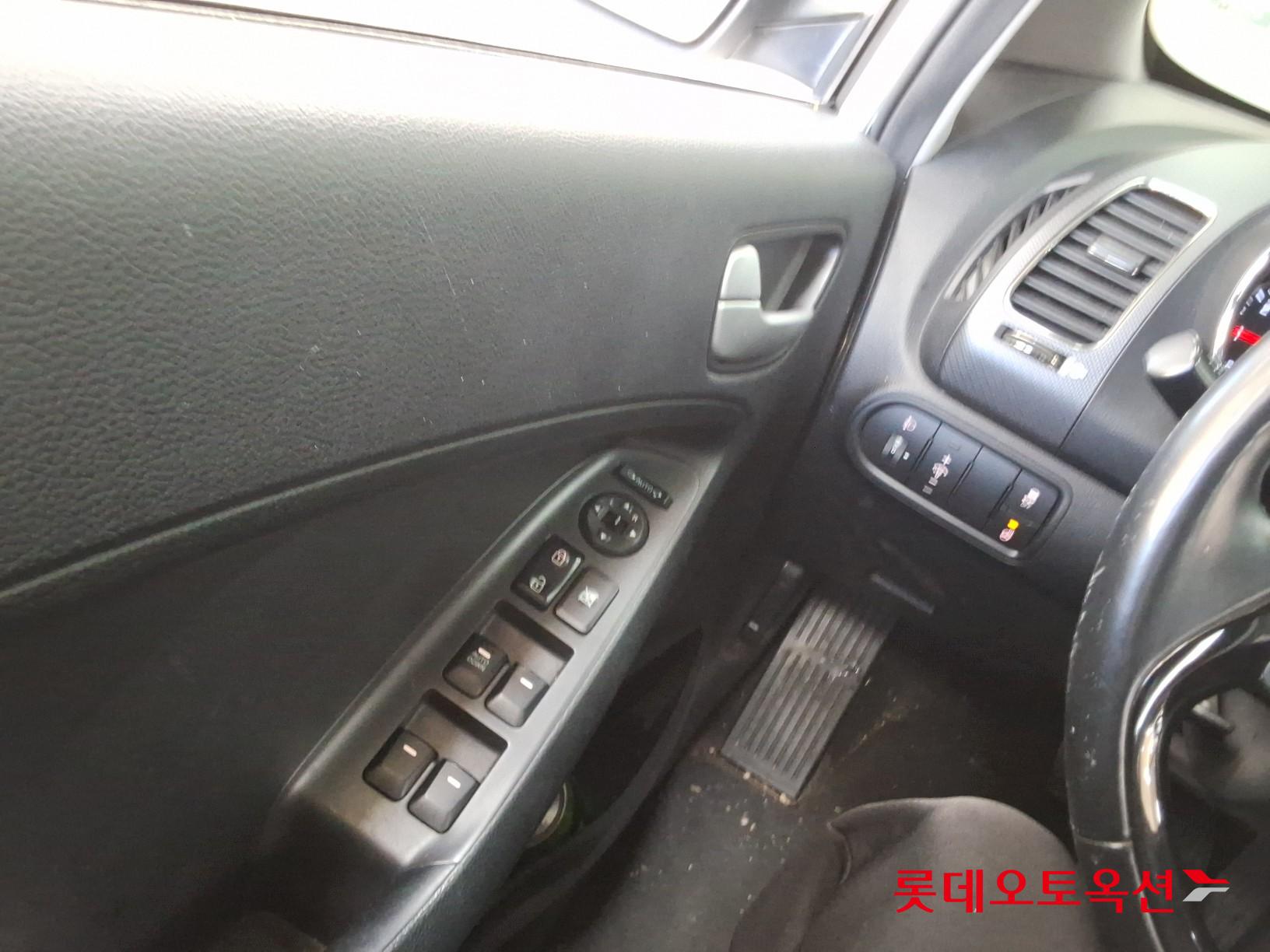 Kia K3 id 3633625 из Кореи 28