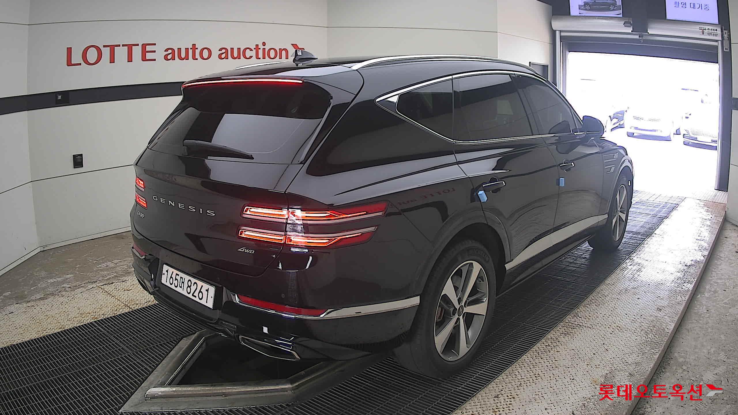 2023 - genesis gv80