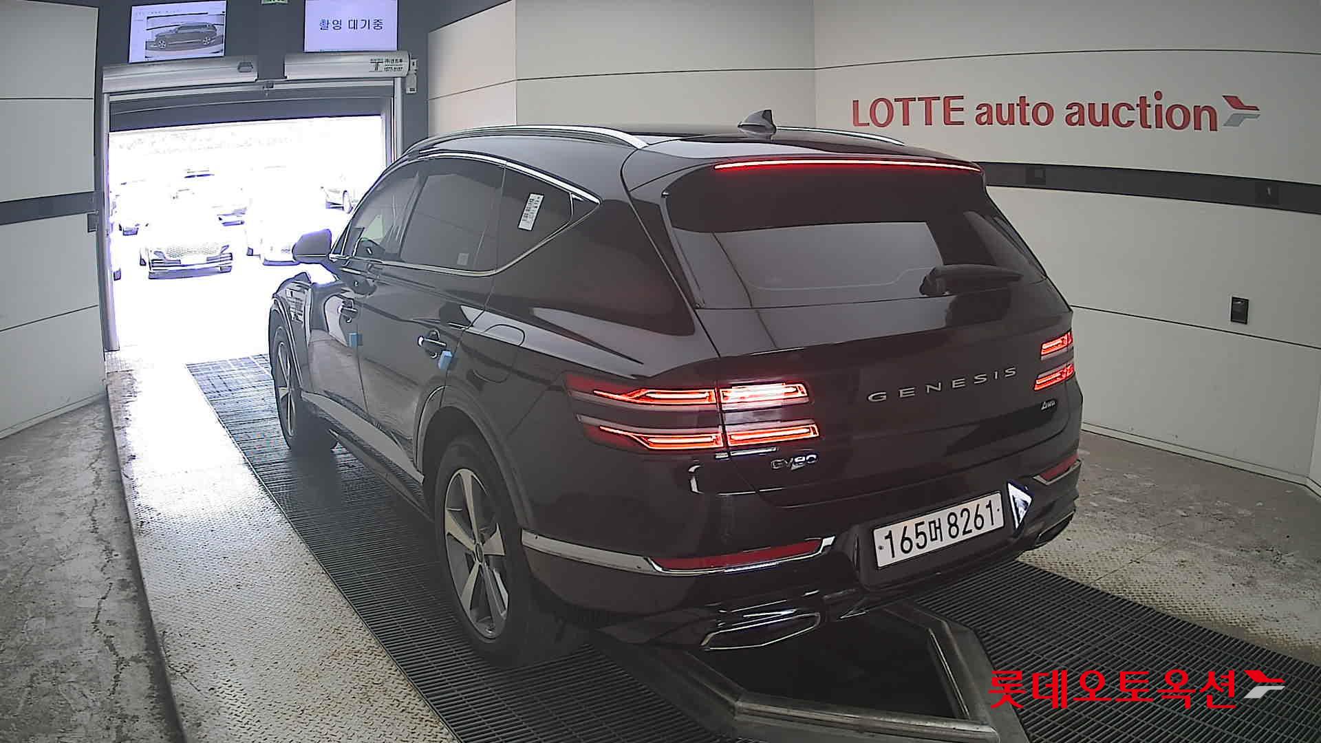 2023 - genesis gv80