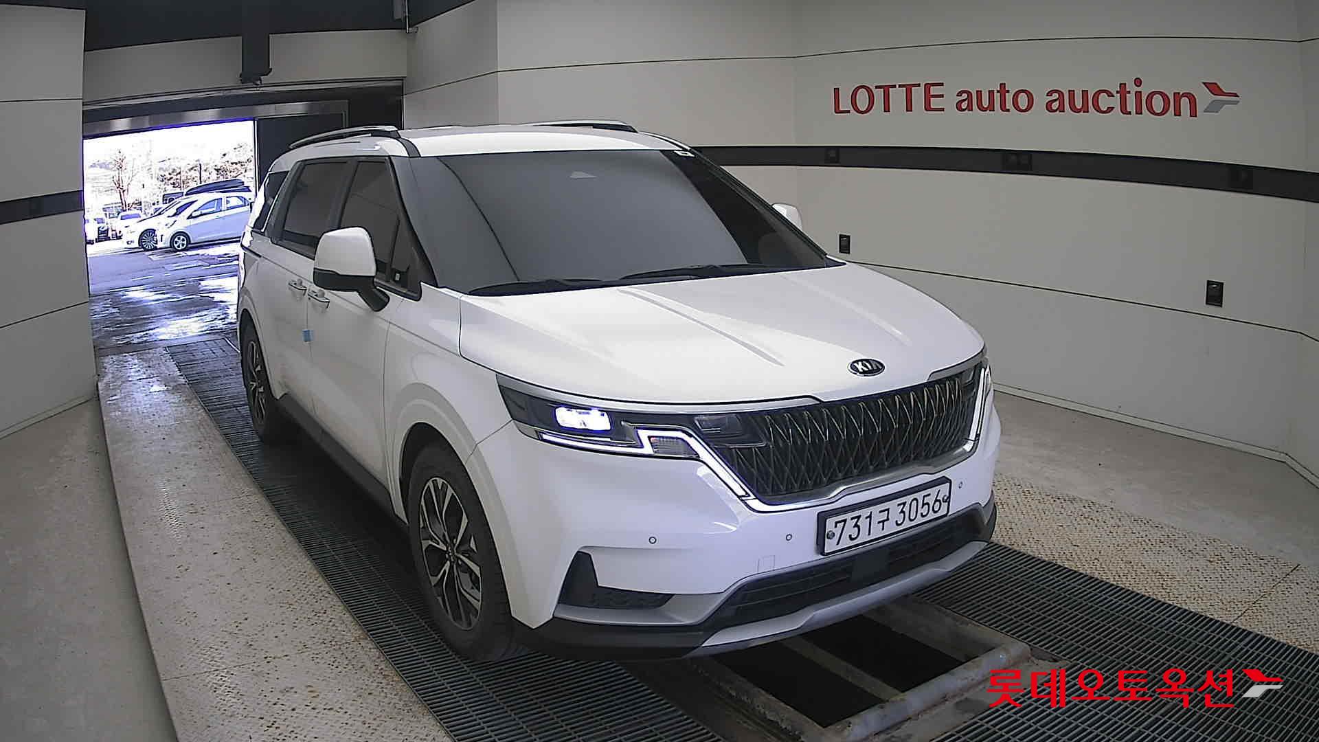 Kia Carnival id 3633665 из Кореи 15