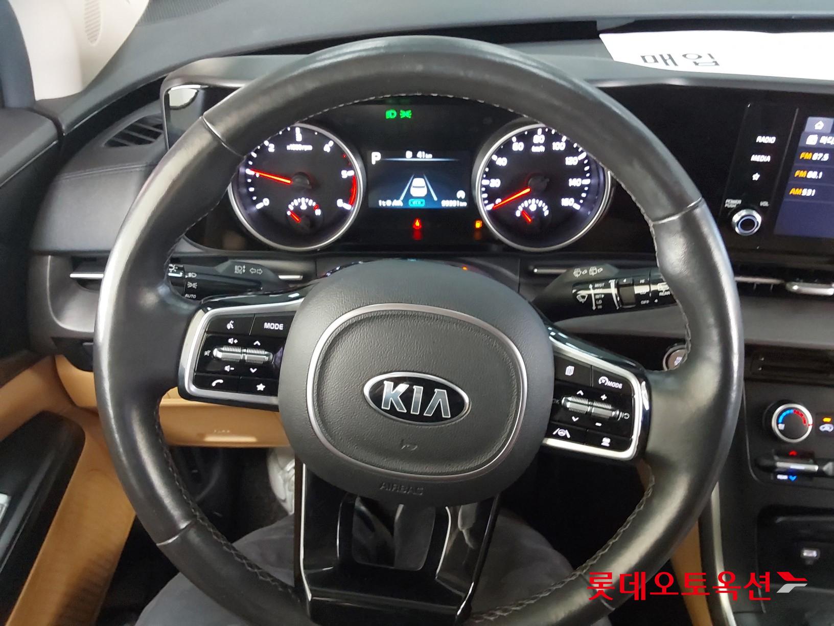 Kia Carnival id 3633665 из Кореи 29